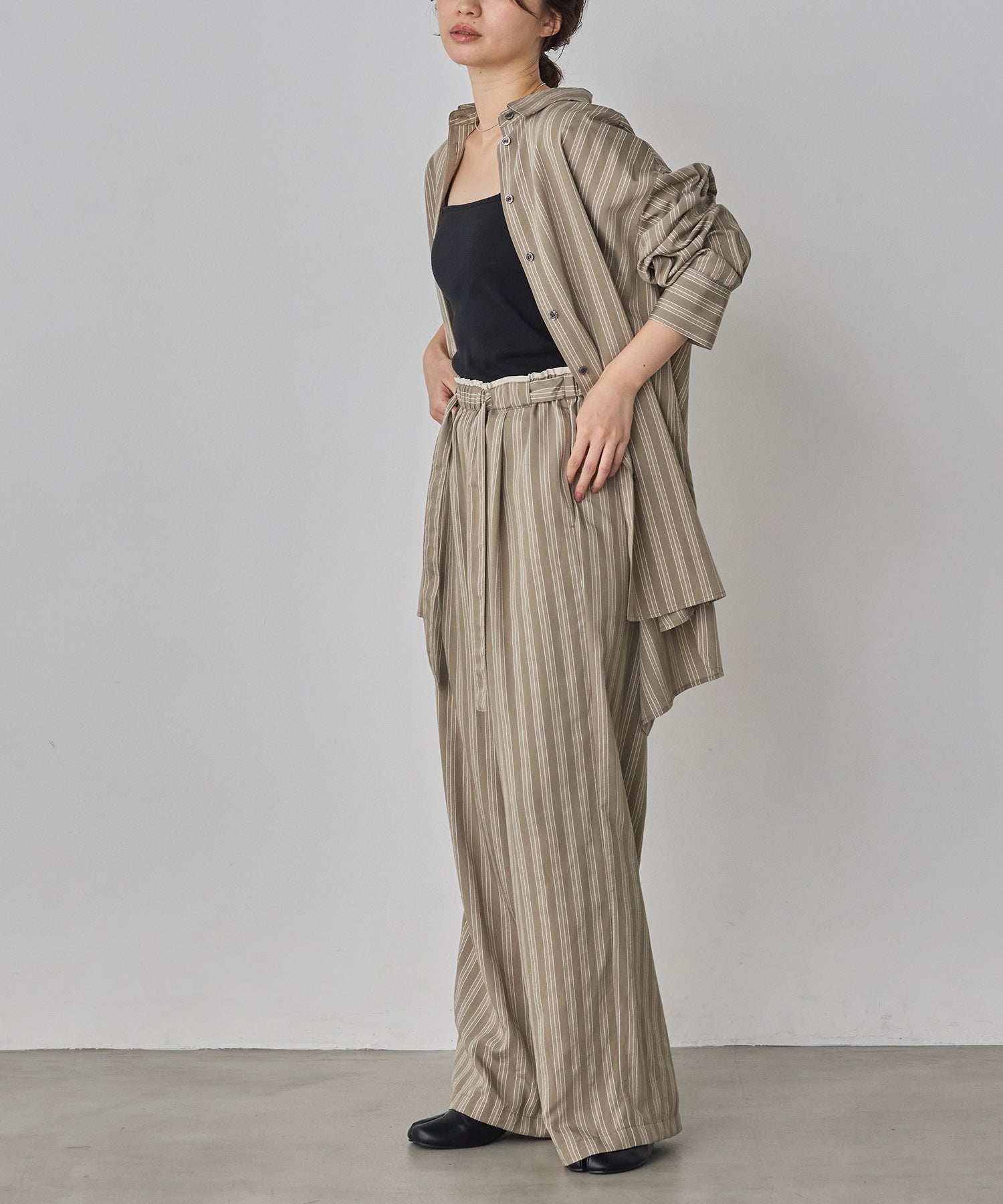 ストライプ イージーパンツ