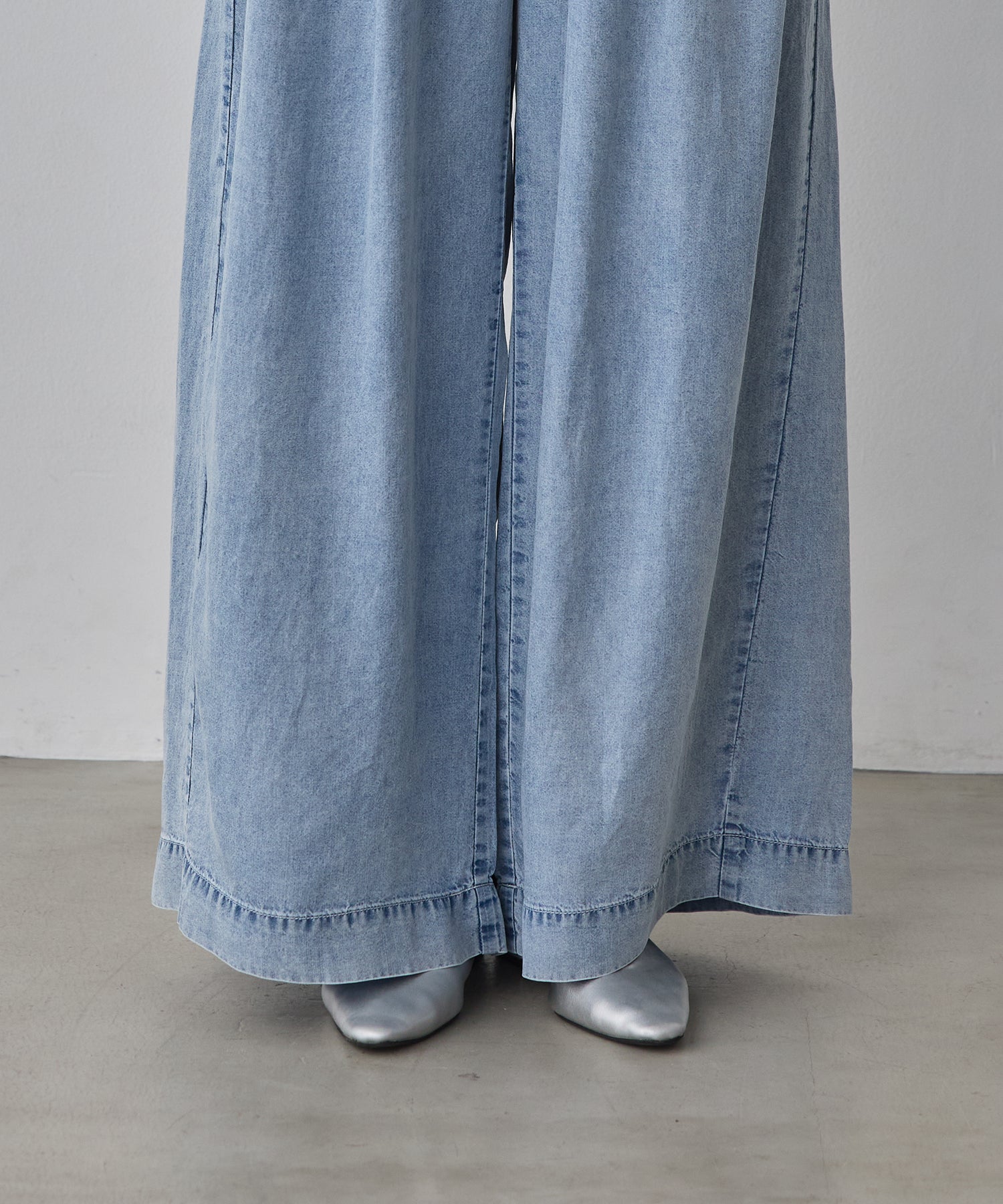 TENCEL DENIM WIDE PANTS