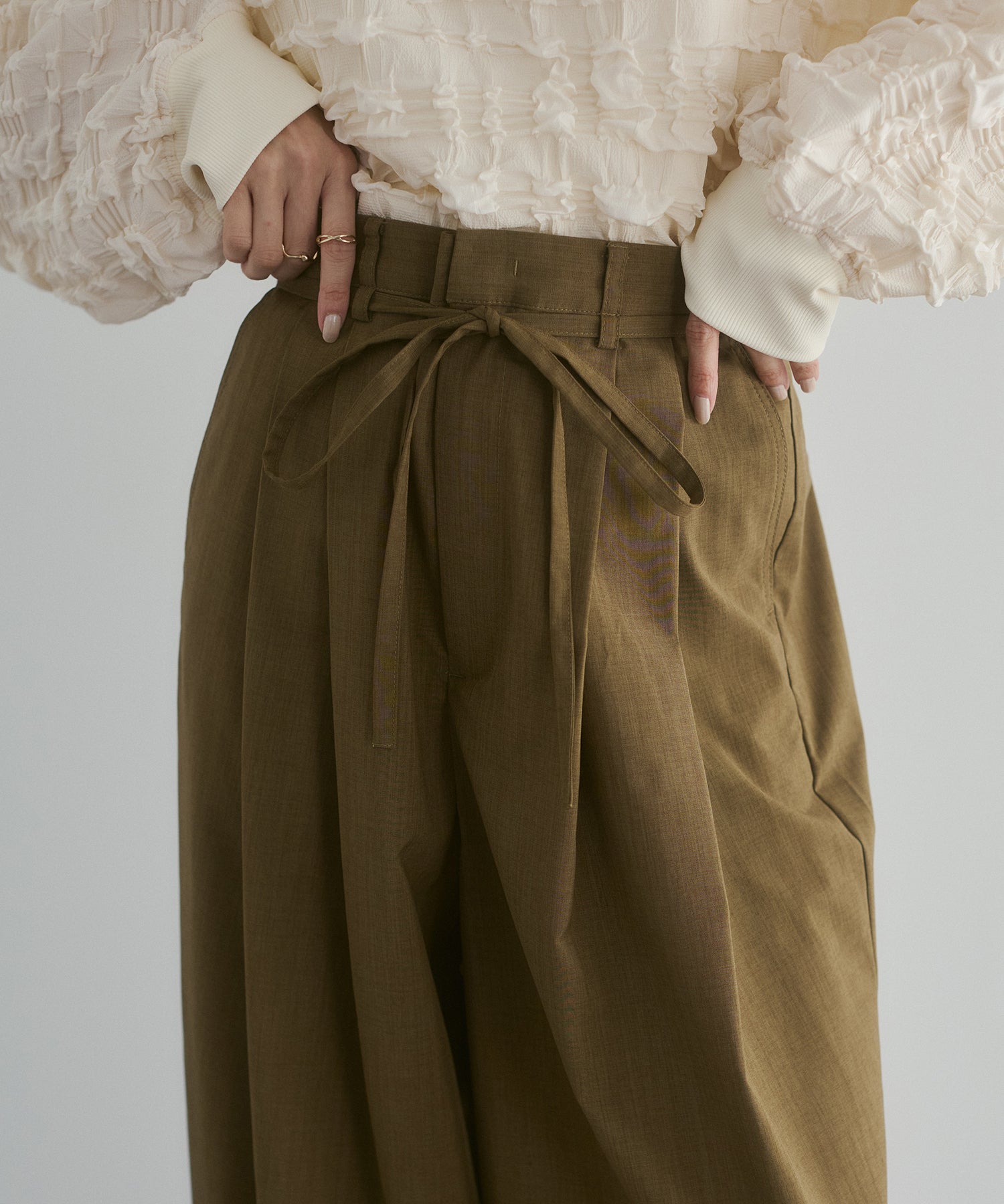 LINEN-LOOK PLEATED PANTS