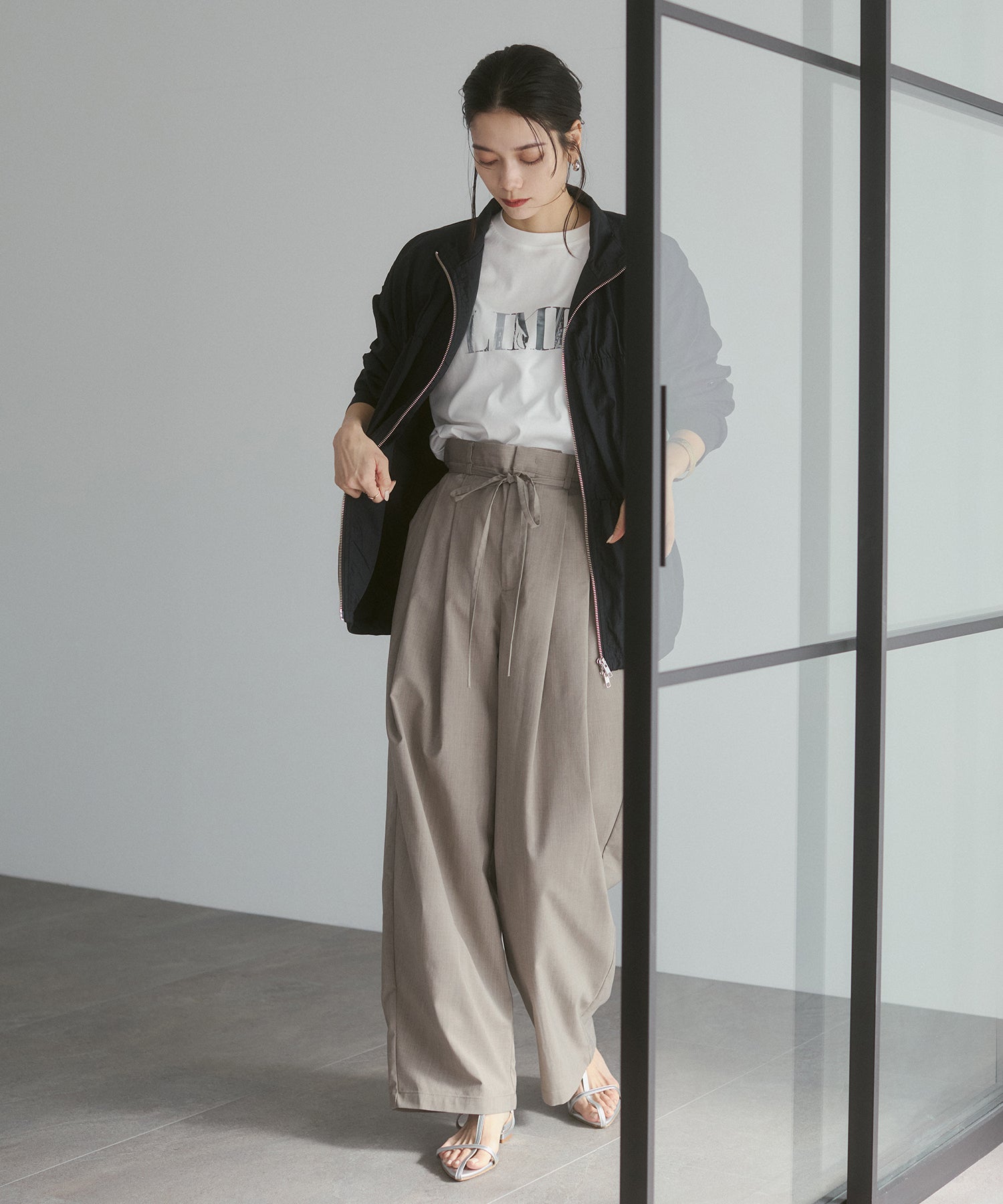 LINEN-LOOK PLEATED PANTS