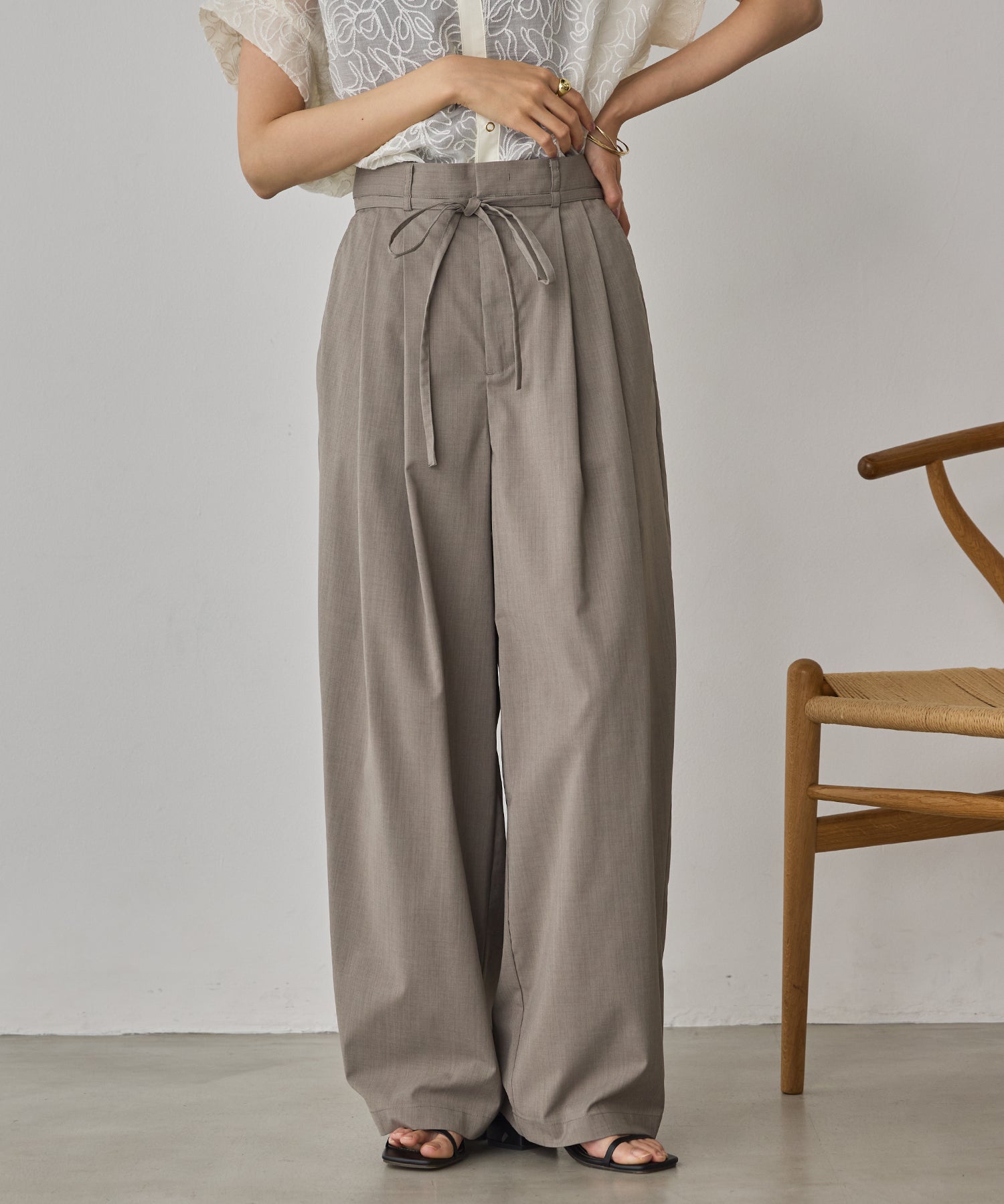 LINEN-LOOK PLEATED PANTS