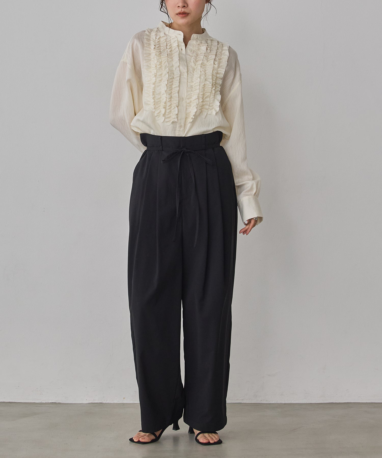 LINEN-LOOK PLEATED PANTS