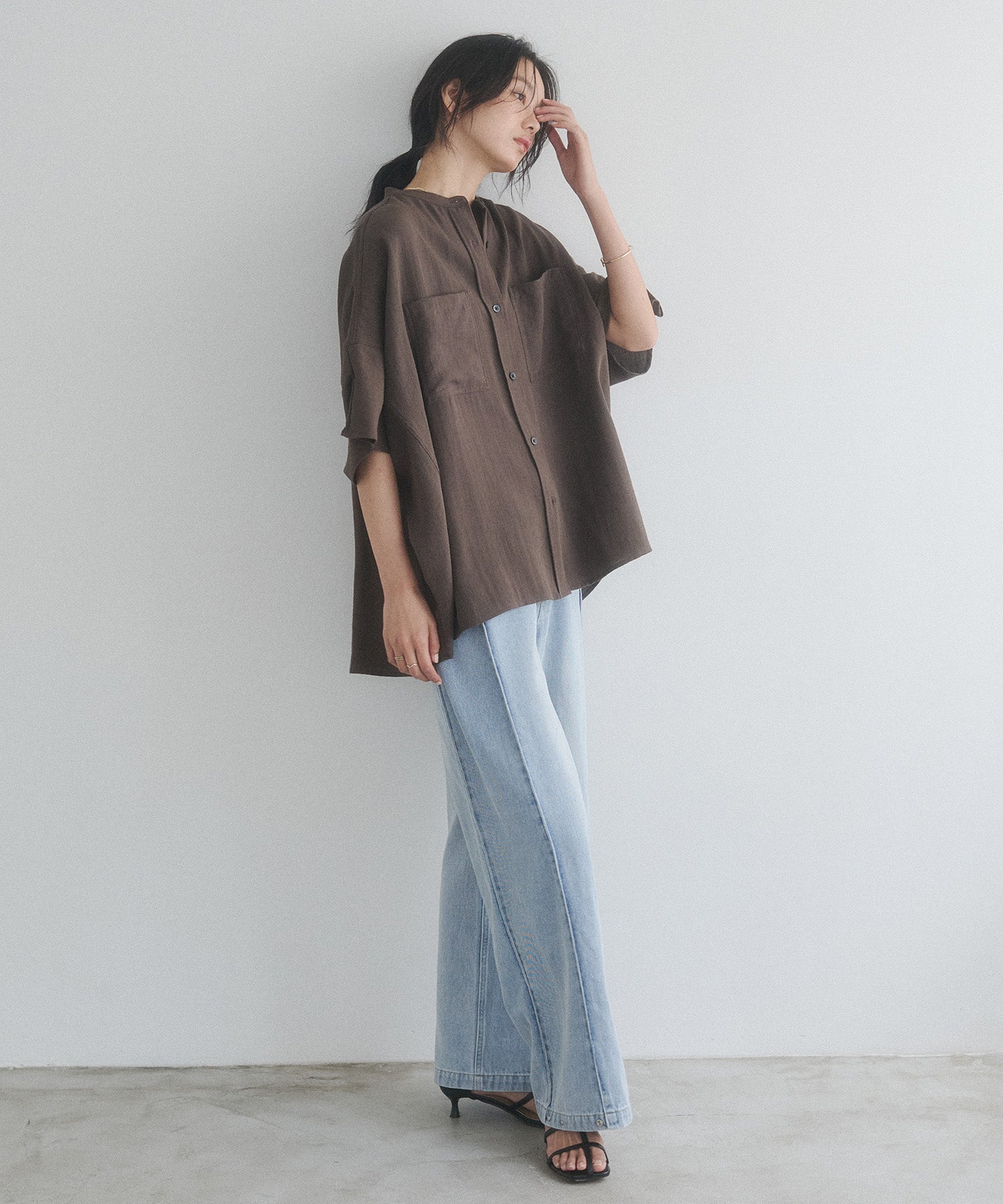DENIM/TWILL SIDE-TUCK PANTS