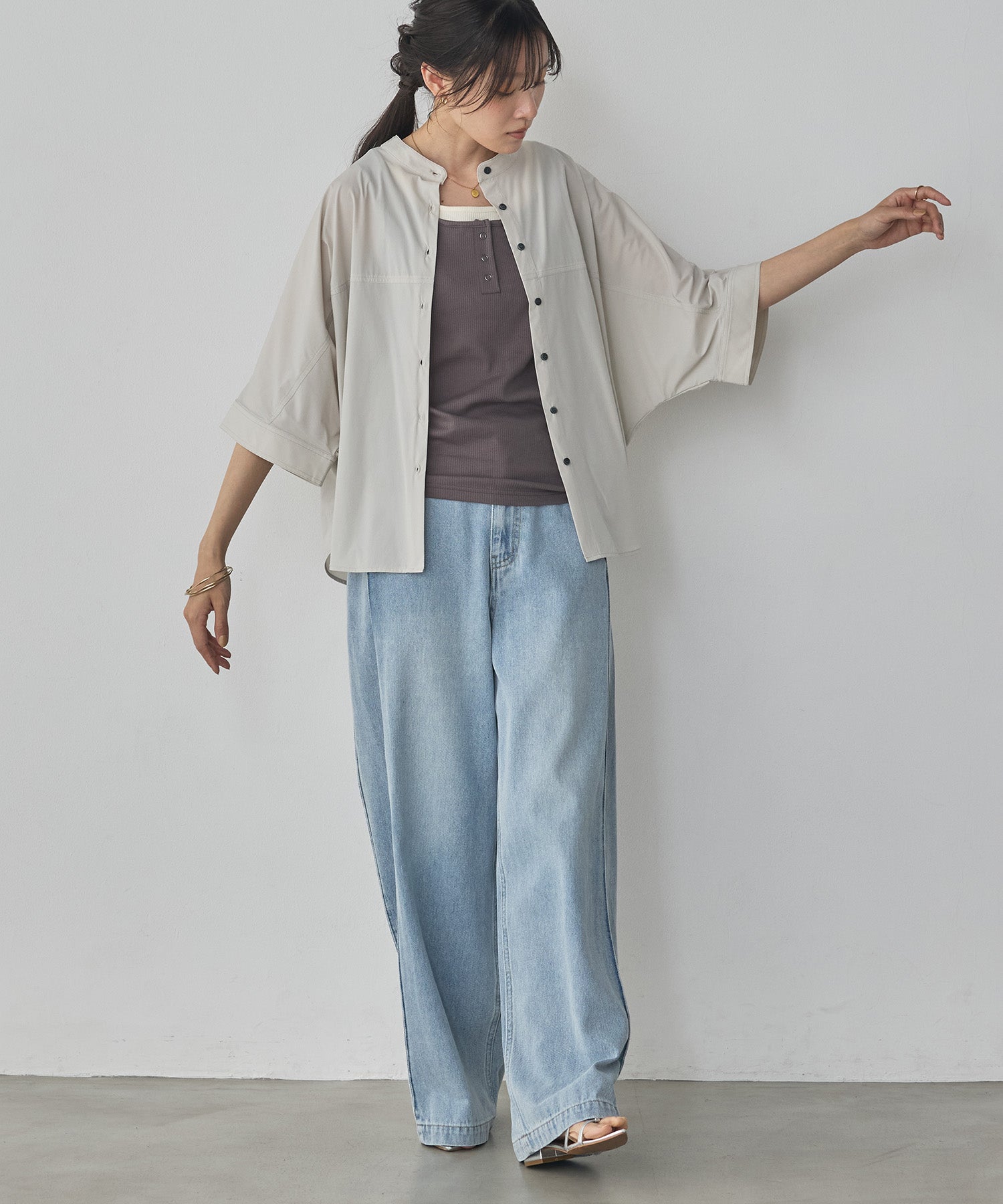 DENIM/TWILL SIDE-TUCK PANTS