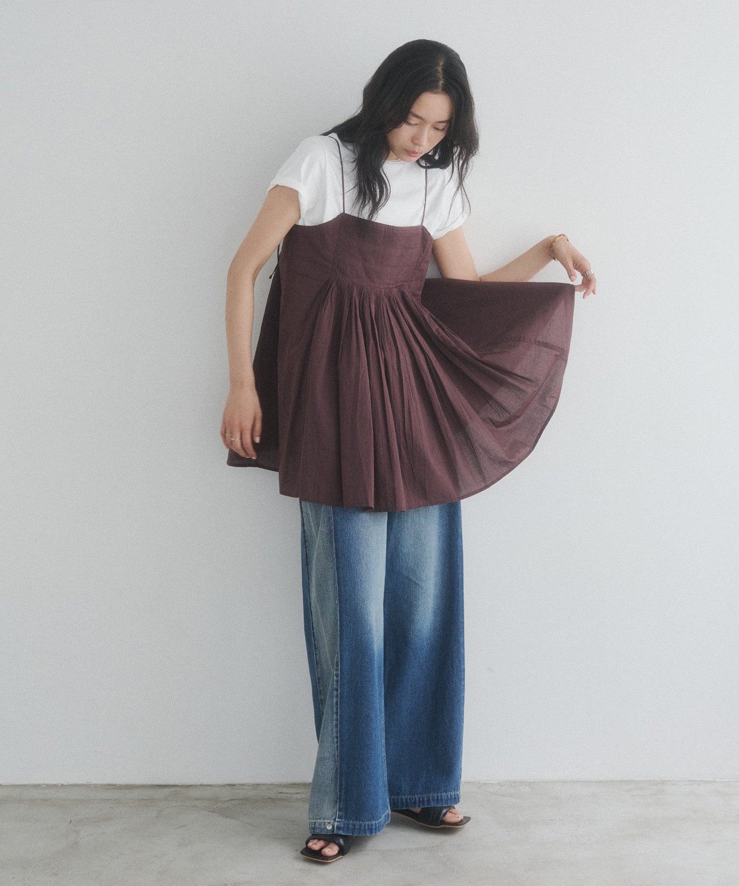 DENIM/TWILL SIDE-TUCK PANTS