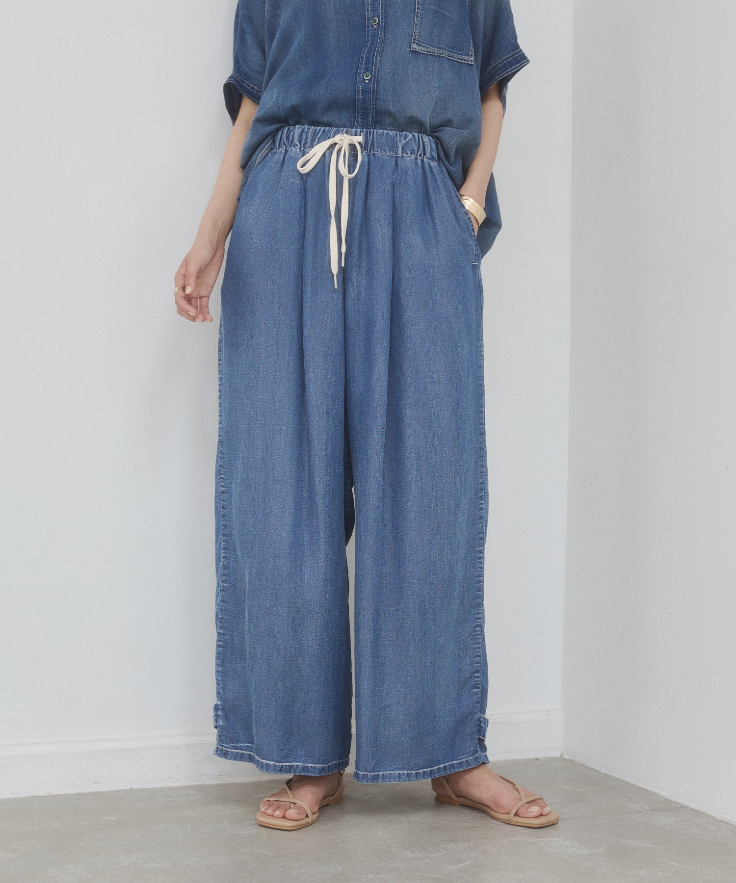 [PRE-ORDER]TENCEL DENIM WITH HEM TABS WIDE PANTS