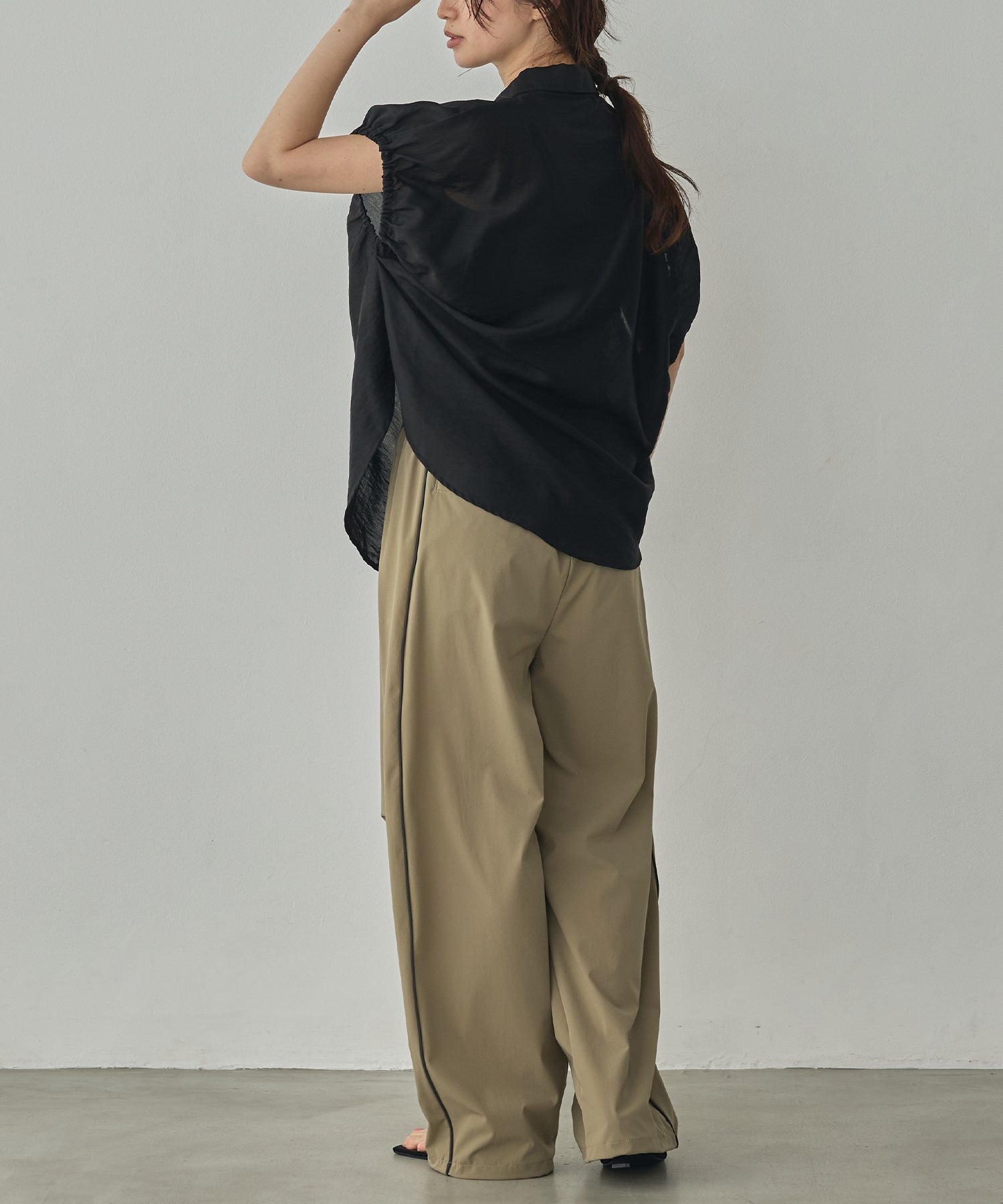 [ICE TOUCH] THICK-KNIT SIDE-STRIPE PANTS