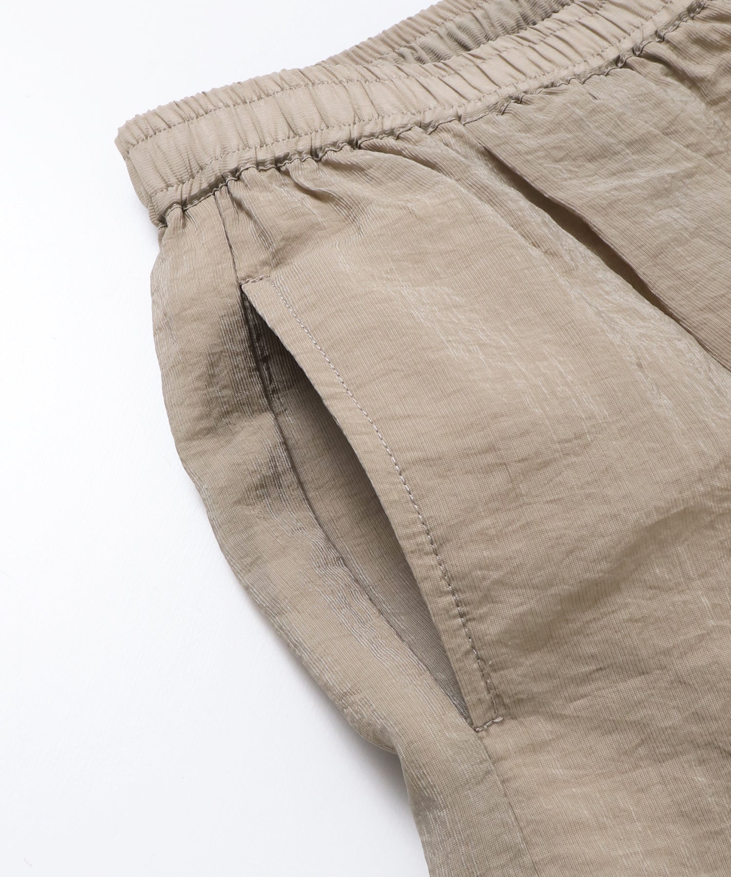 GLOSSY SHEER EASY PANTS