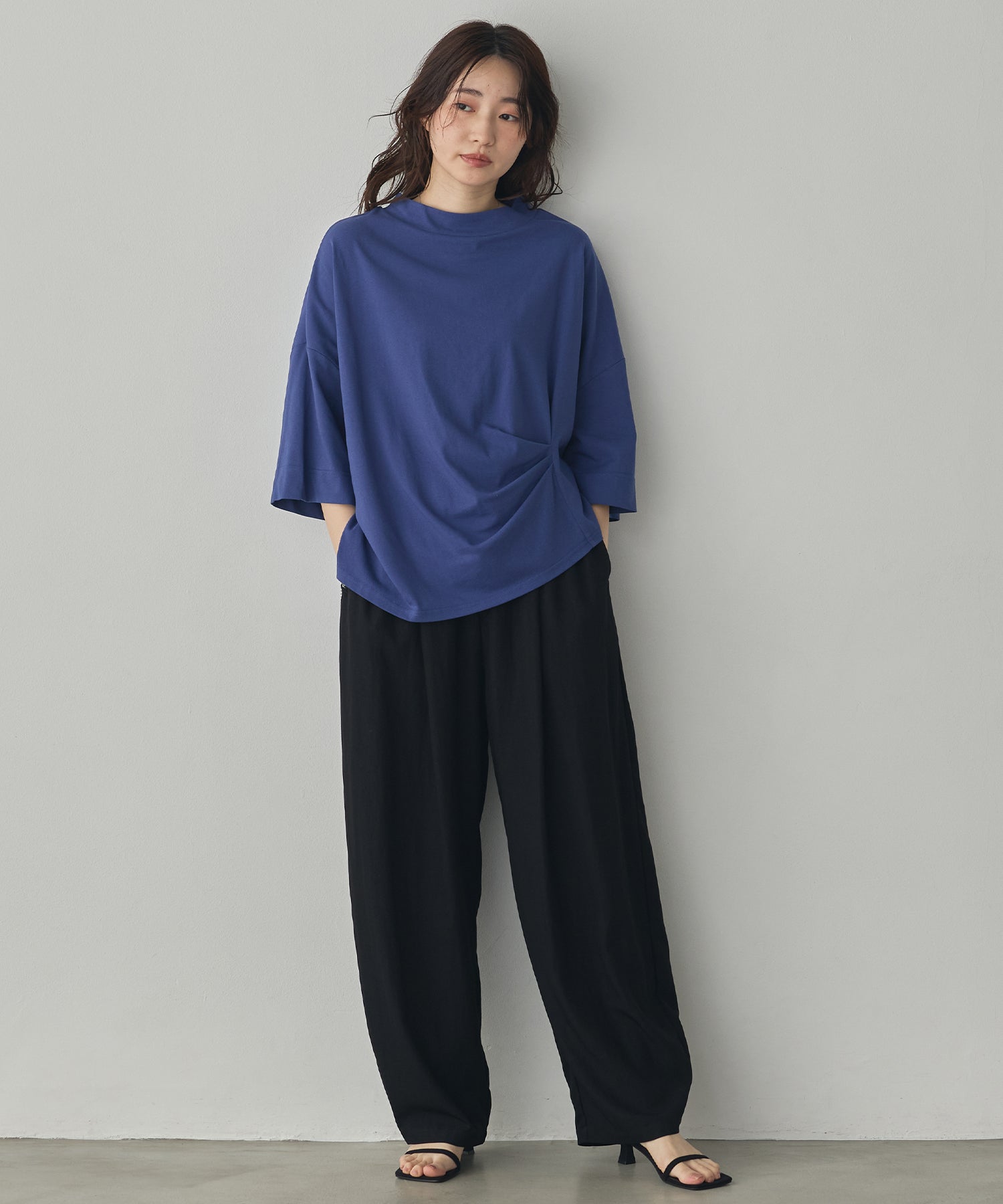 THICK-WEAVE CURVY PANTS