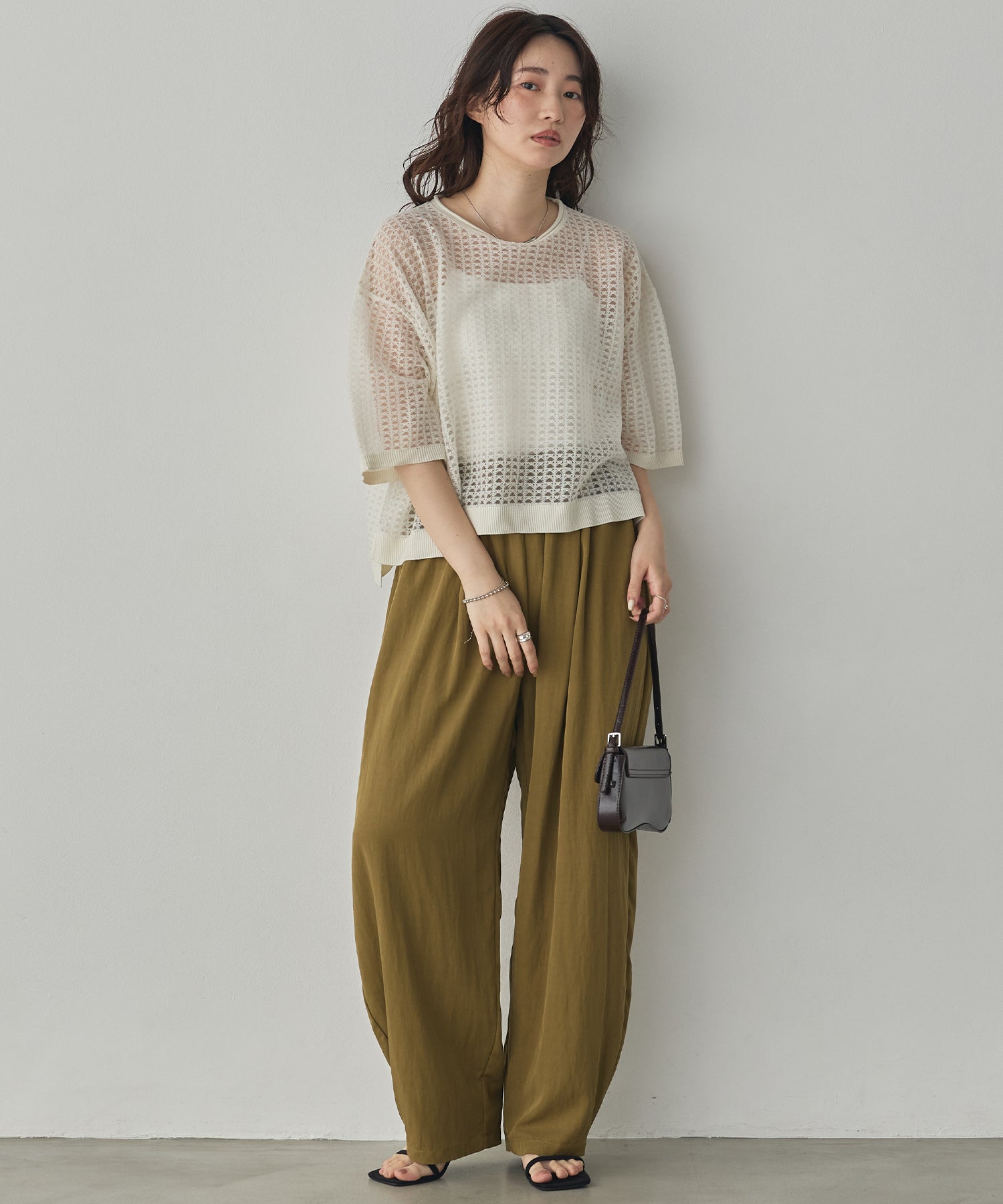 THICK-WEAVE CURVY PANTS