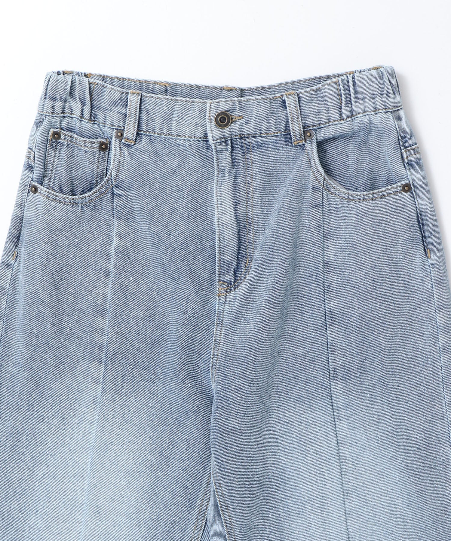 CENTER-SEAM SEMI-FLARED DENIM PANTS
