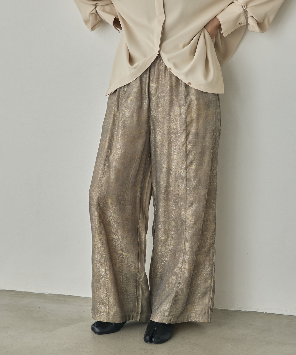 SHINY JACQUARD EASY PANTS