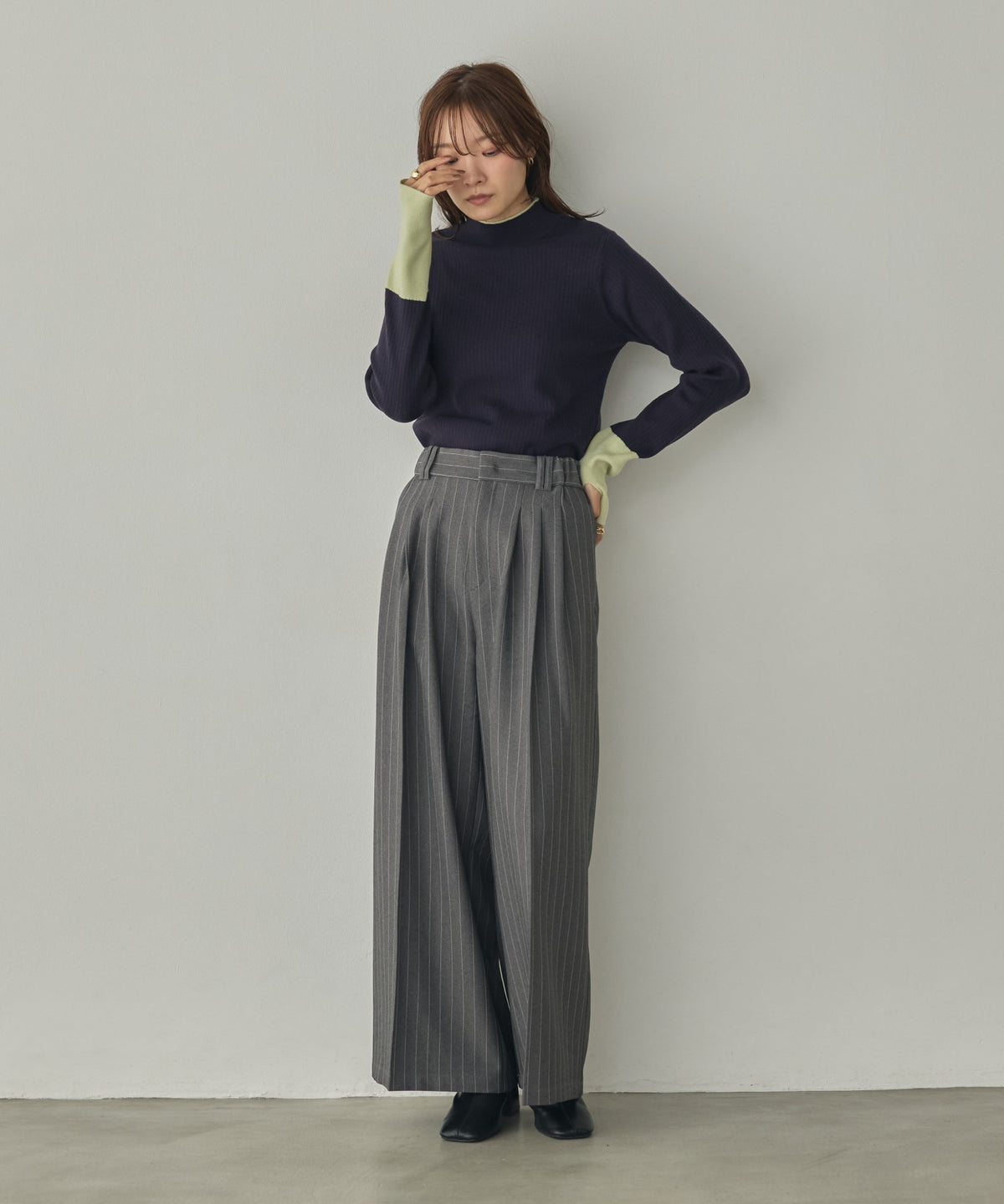 PLEATED PANTS