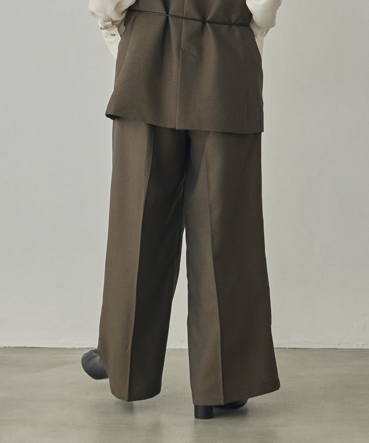 PLEATED PANTS