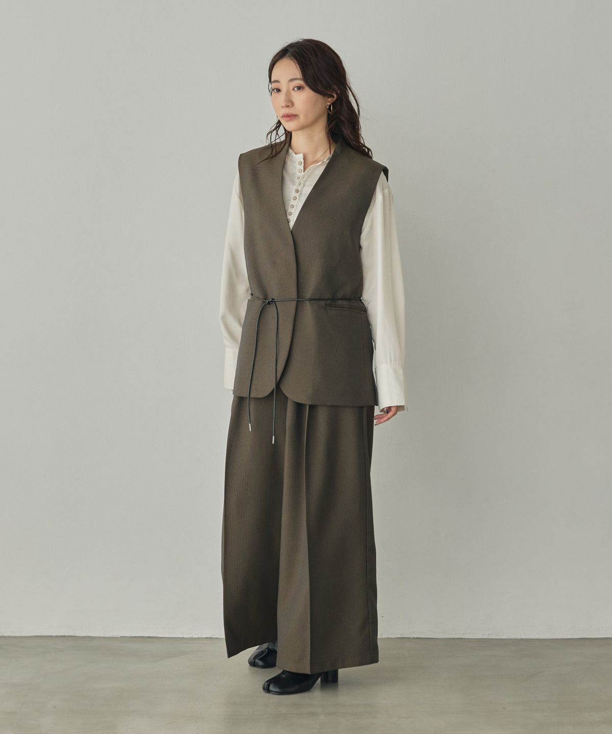 PLEATED PANTS