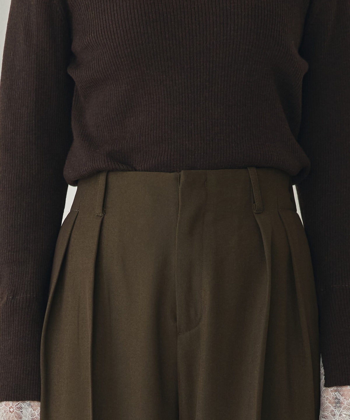POLY-TWILL TUCK PANTS