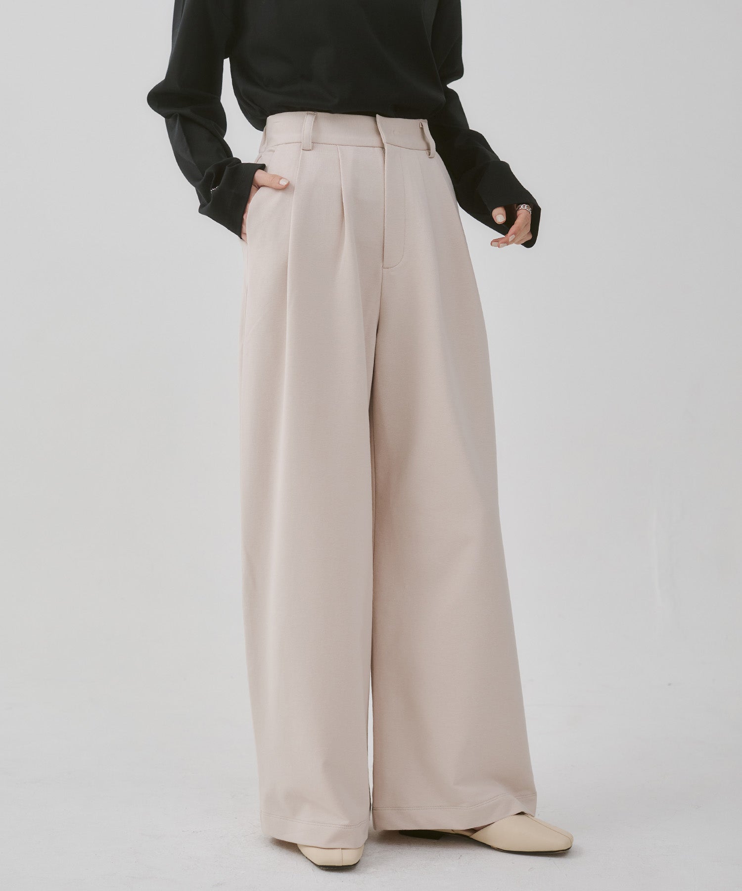 唐燕燕ページ パンツ