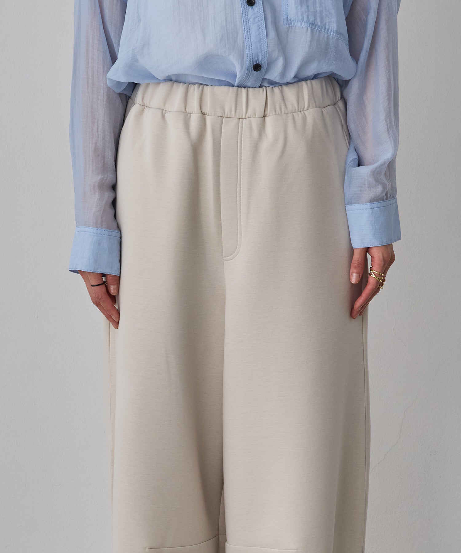 ライトダンボール コクーンパンツ