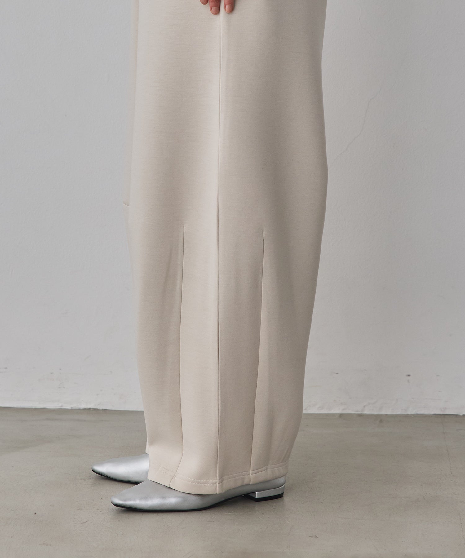 LIGHT CARDBOARD COCOON PANTS LIGHT CARDBOARD COCOON PANTS
