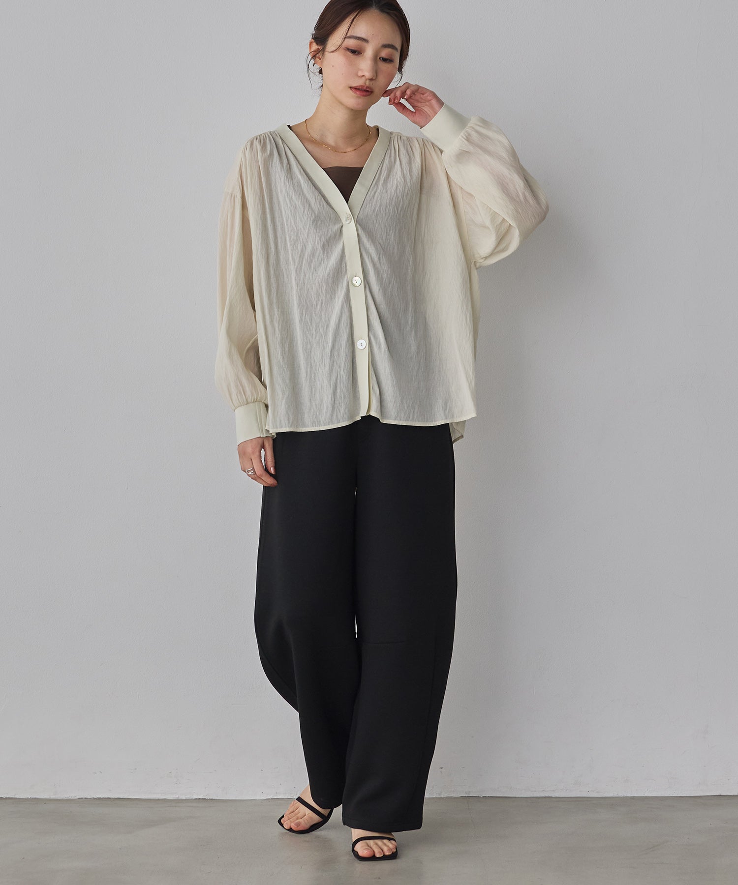 ライトダンボール コクーンパンツ