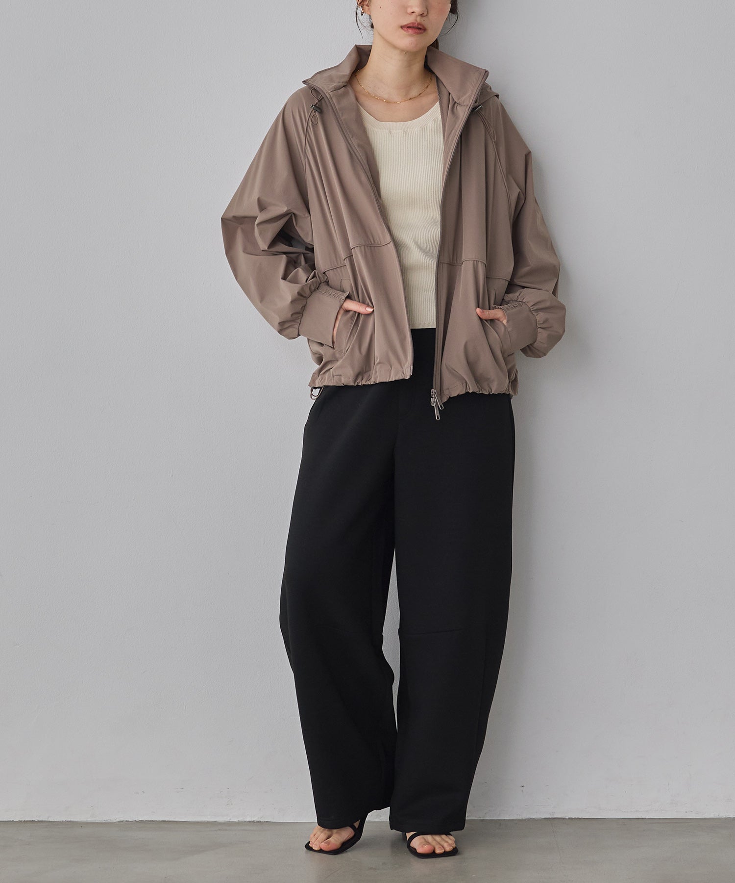 ライトダンボール コクーンパンツ