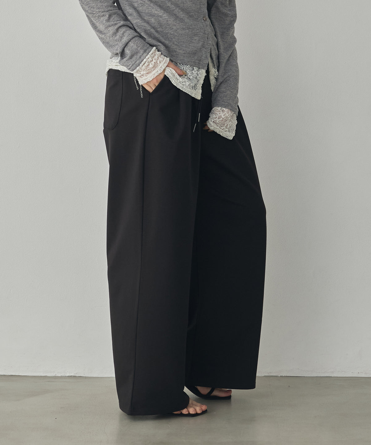 FLEECE-LINED EASY SWEATPANTS