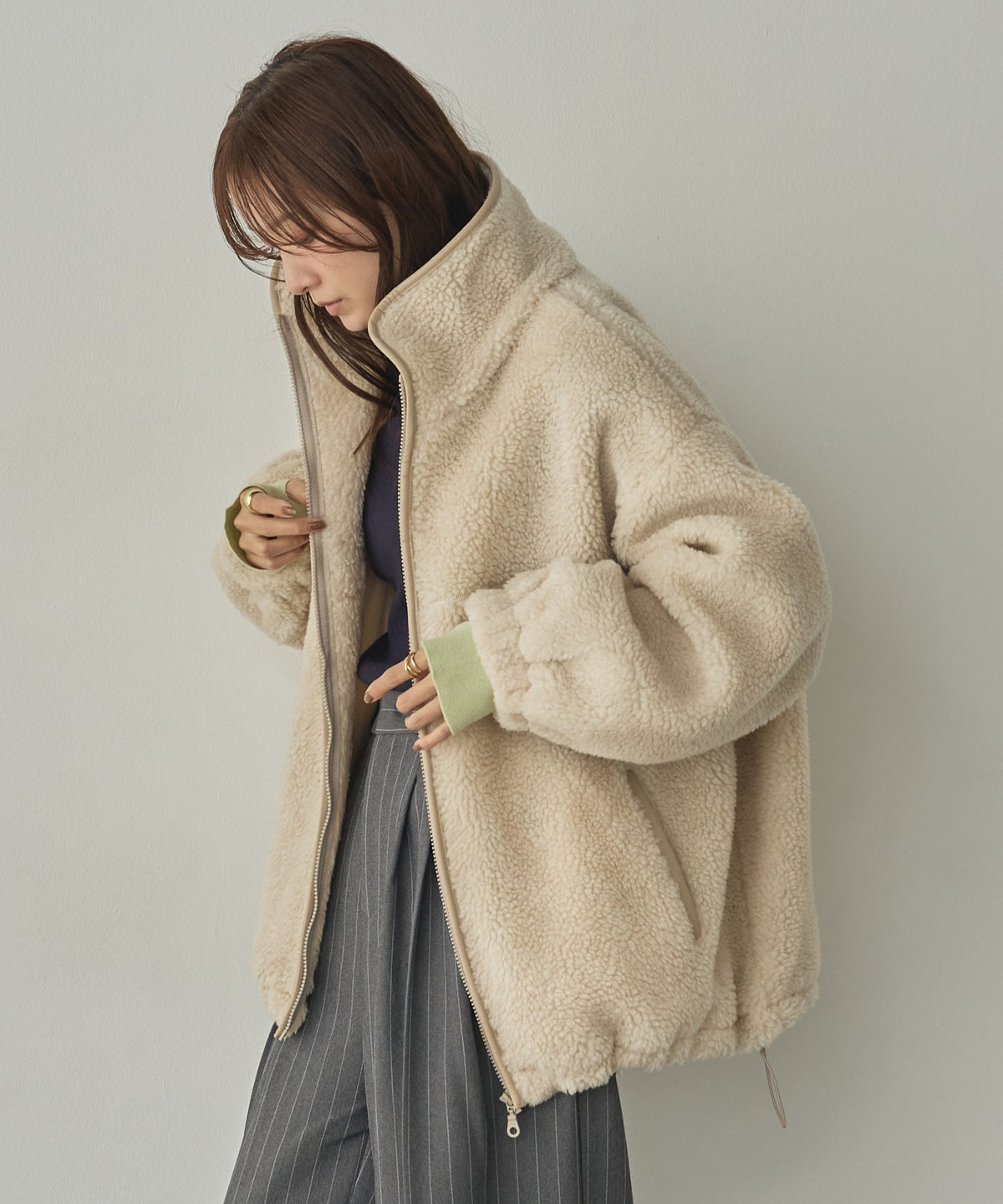 STAND-UP COLLAR SHEARLING JACKET