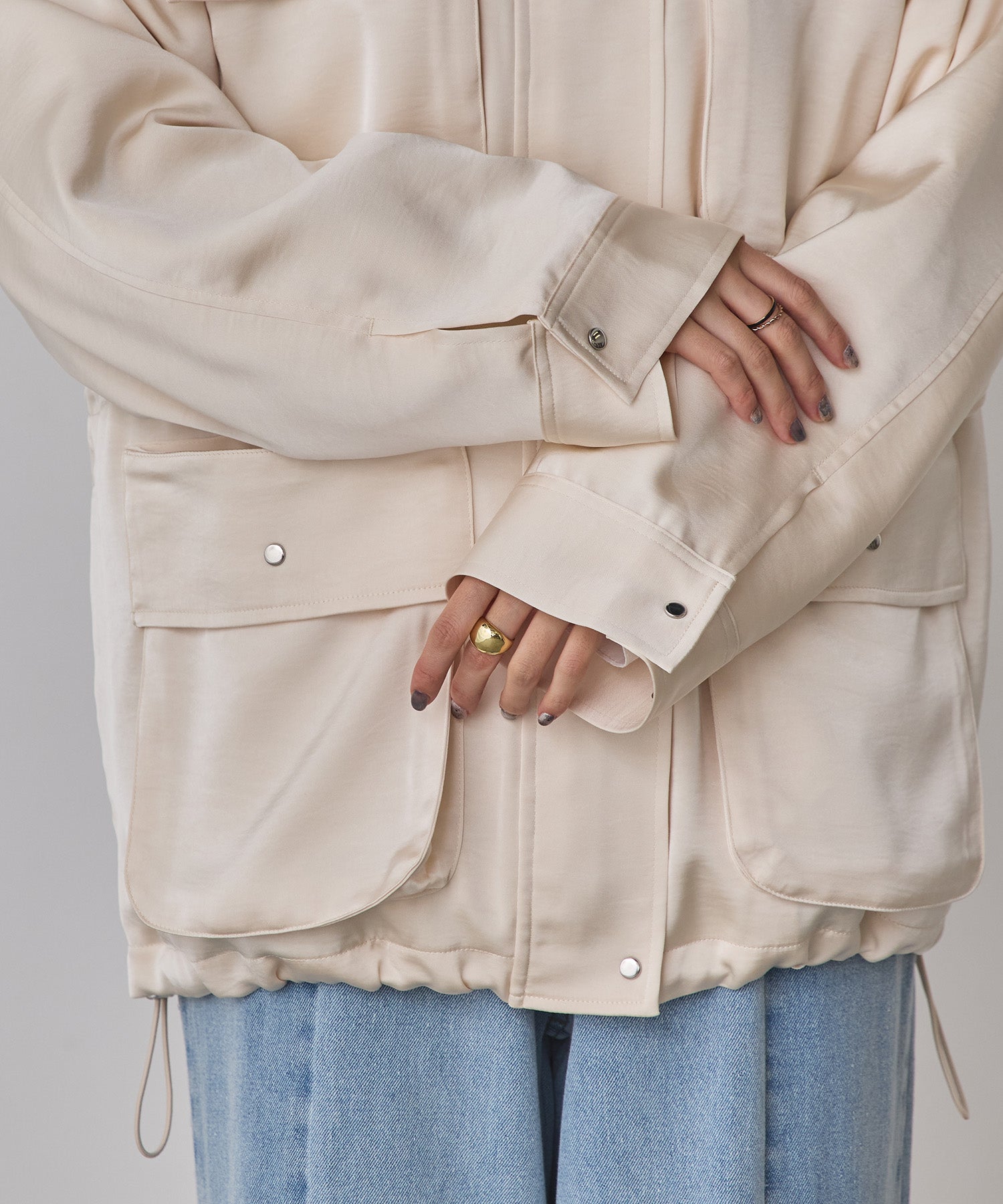 SATIN BIG POCKET LIGHT BLOUSON