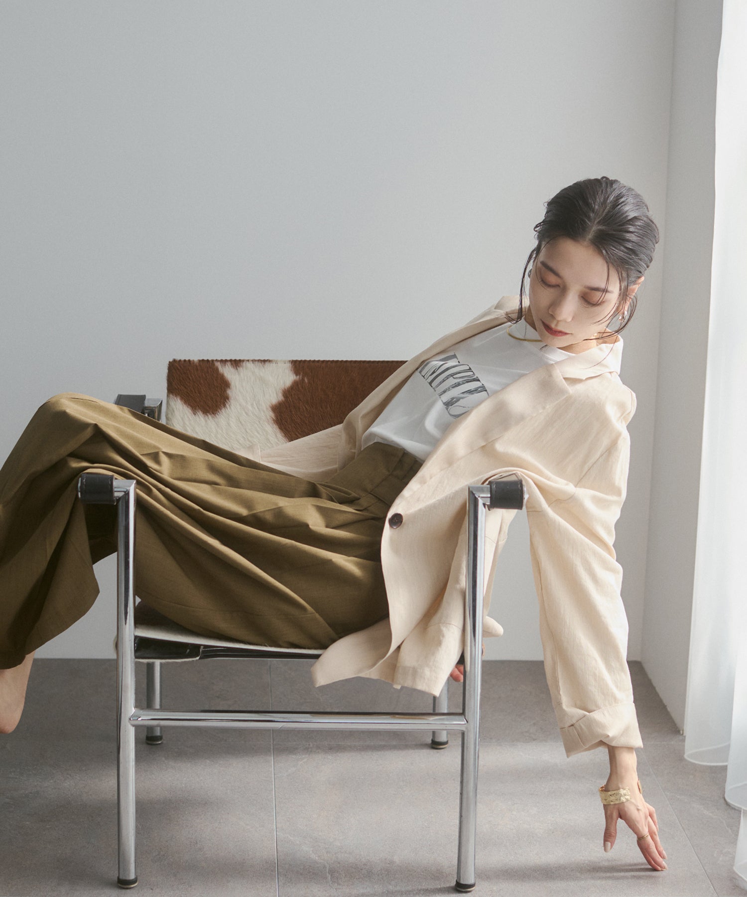 MIXED-FABRIC TAILORED JACKET