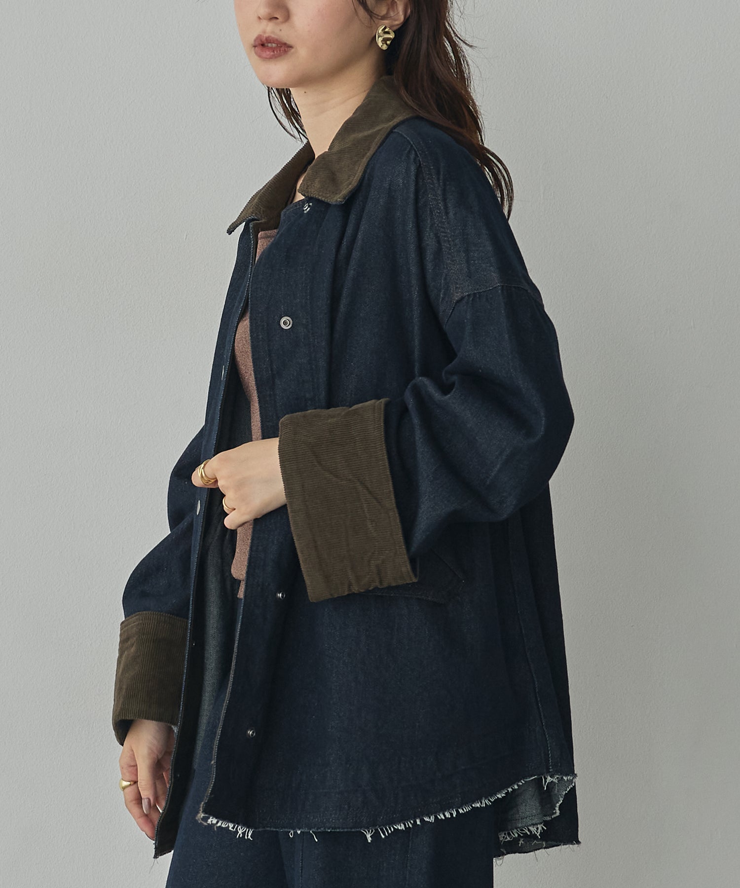 TWO-TONE DENIM JACKET