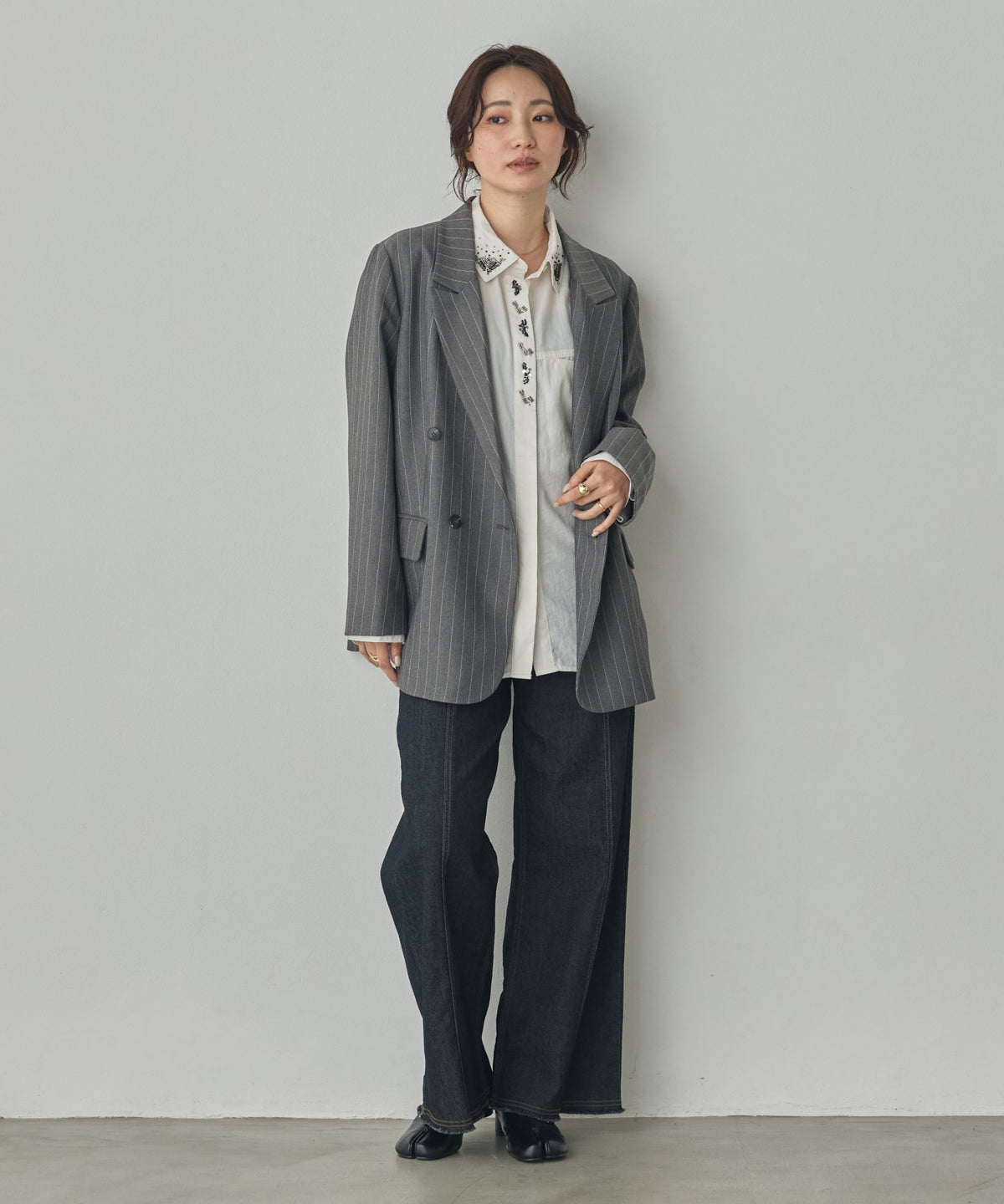 DOUBLE-BREASTED JACKET