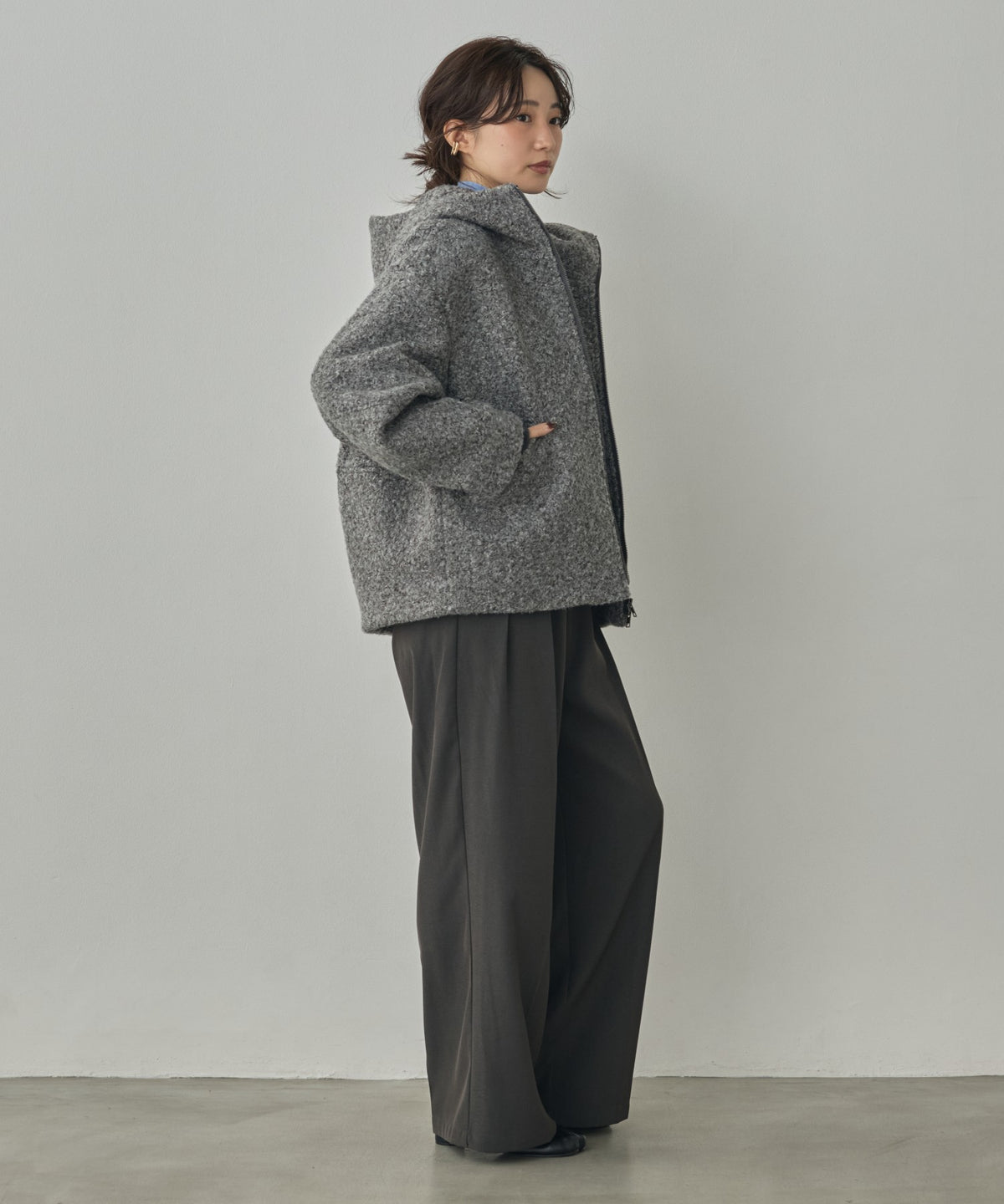 CURLY BOUCLÉ HOODED SHORT JACKET