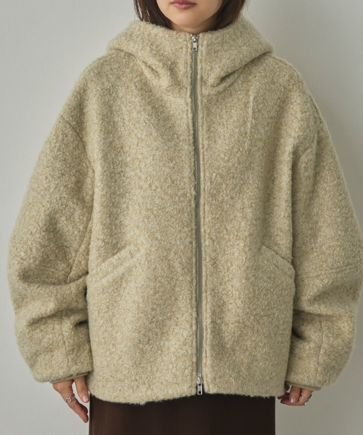 CURLY BOUCLÉ HOODED SHORT JACKET