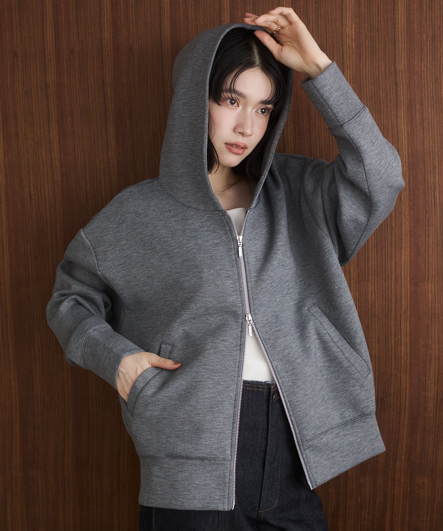 ダンボール ジップパーカー