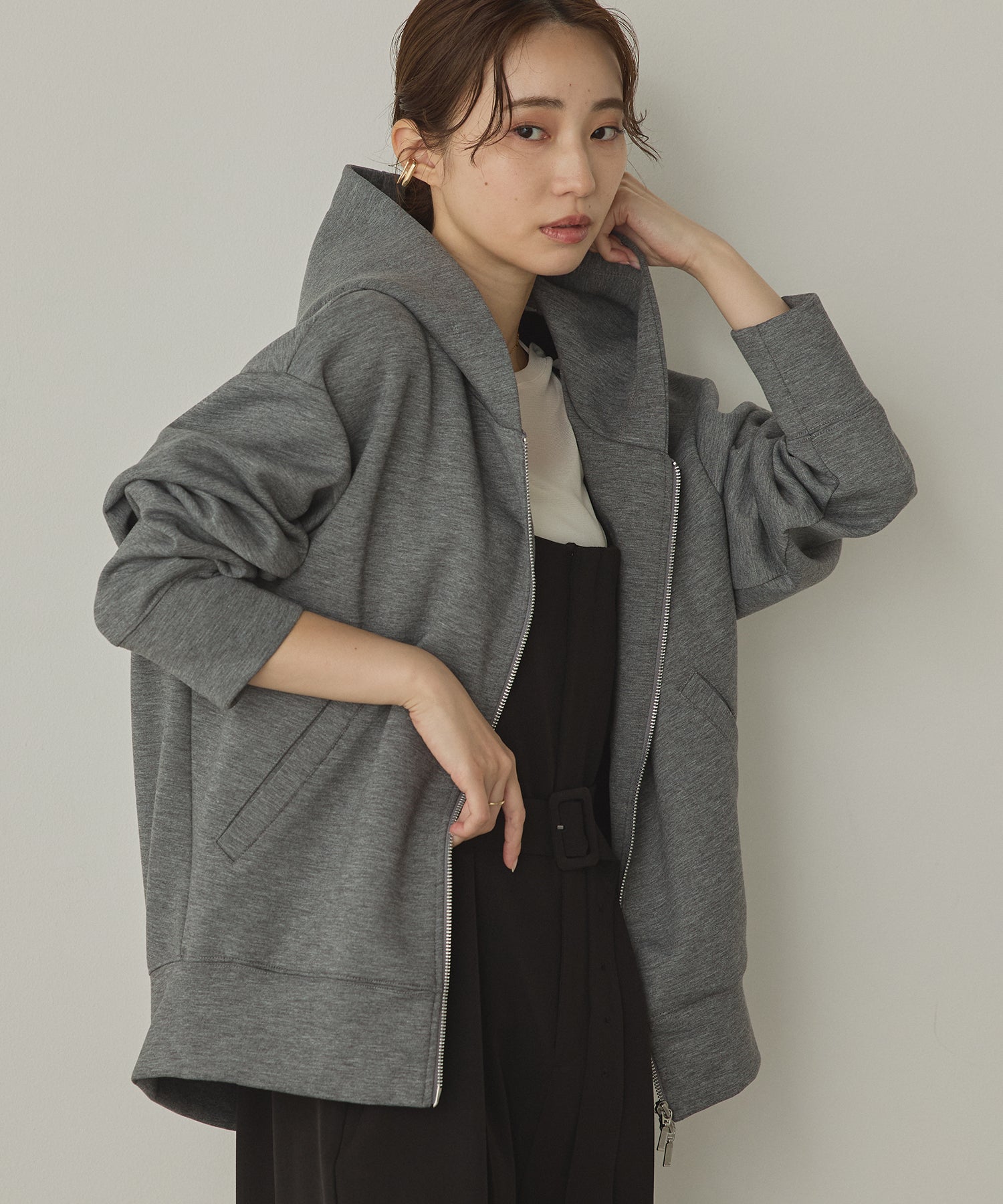 ダンボール ジップパーカー