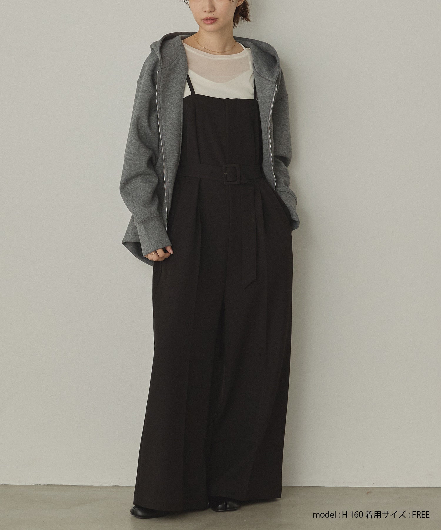 ダンボール ジップパーカー