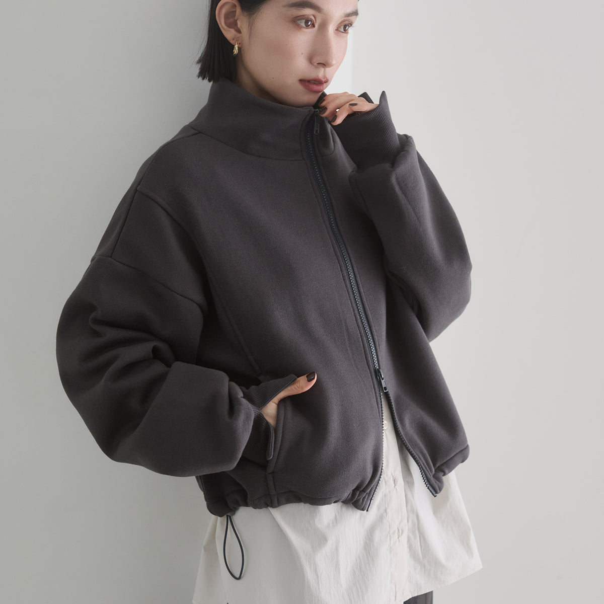 DOUBLE ZIP HIGH NECK BLOUSON