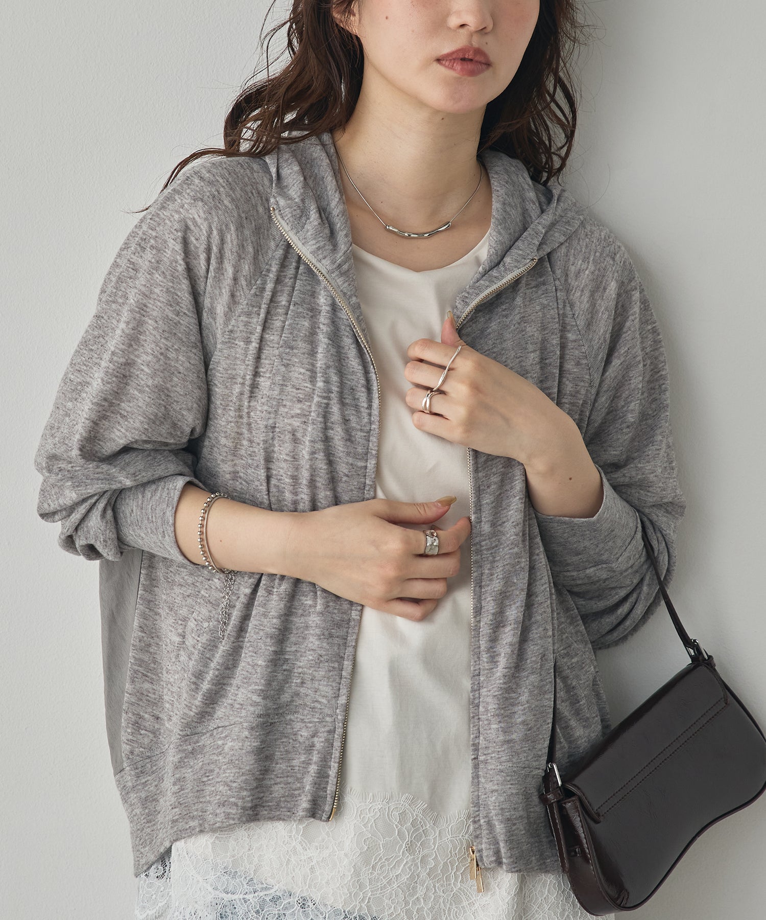 LIGHTWEIGHT KNIT DOCKING W-ZIP HOODIE