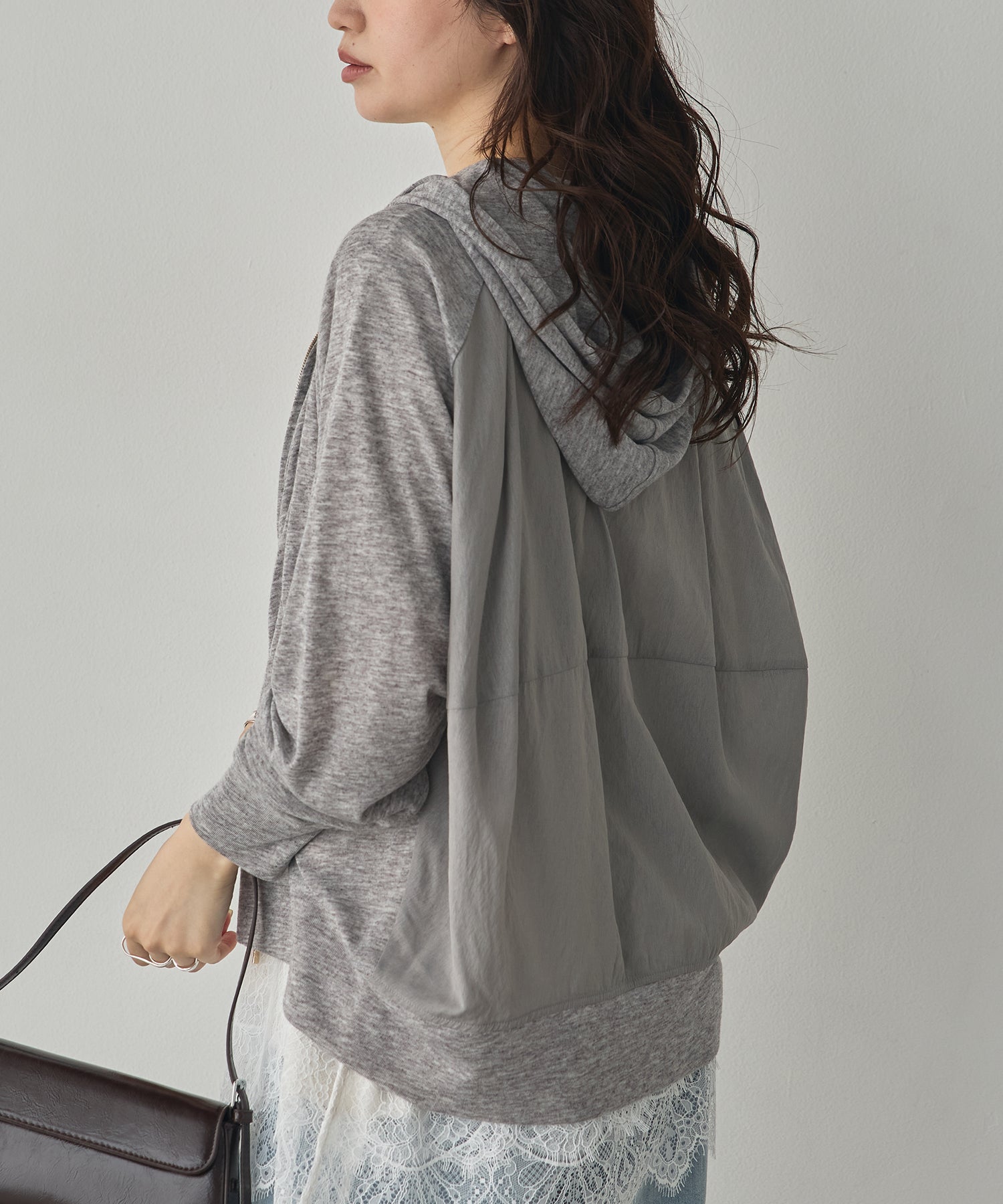 LIGHTWEIGHT KNIT DOCKING W-ZIP HOODIE