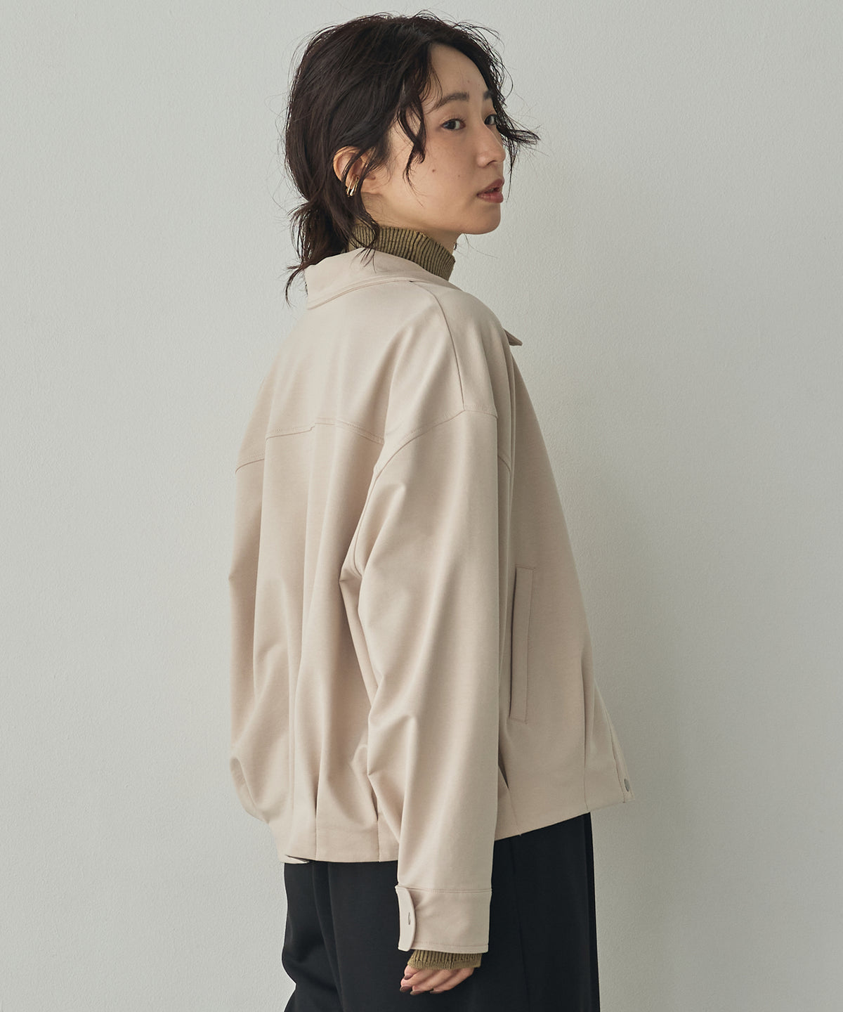 FLEECE-LINED TUCKED-COLLAR SHIRT JACKET