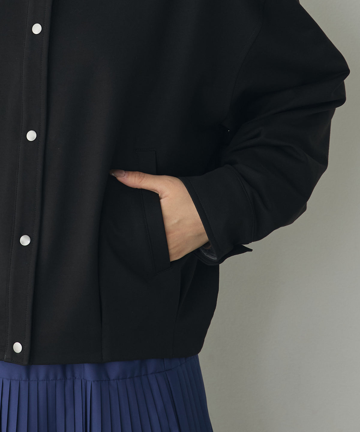 FLEECE-LINED TUCKED-COLLAR SHIRT JACKET