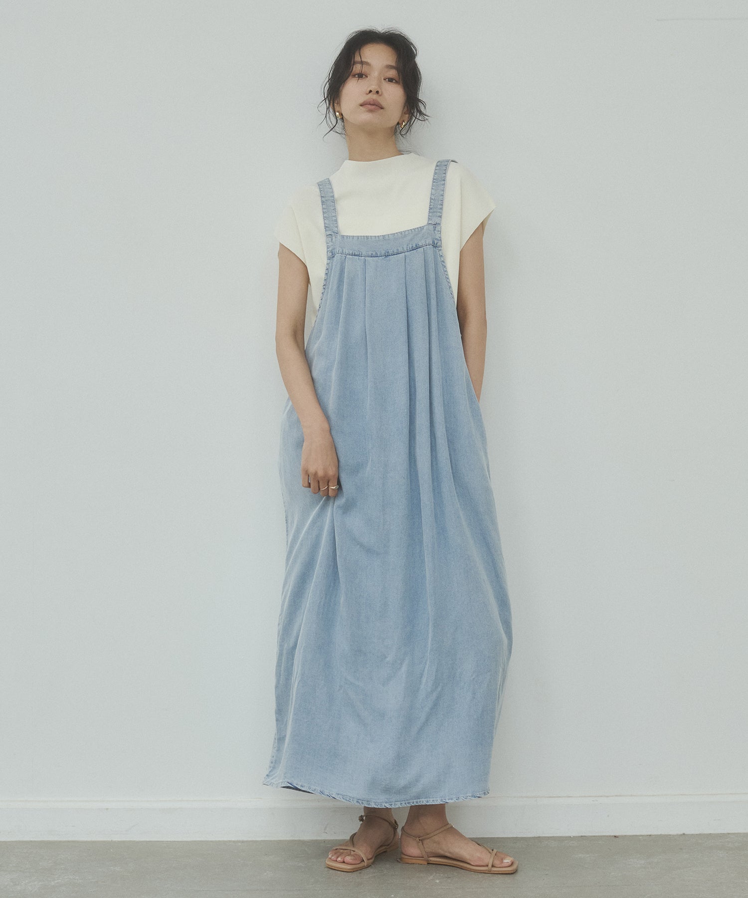 完売品【pharfaite】Harness Denim Luxe ネイビー 2WAY TENCEL DENIM FLARE JUMPER SKIRT