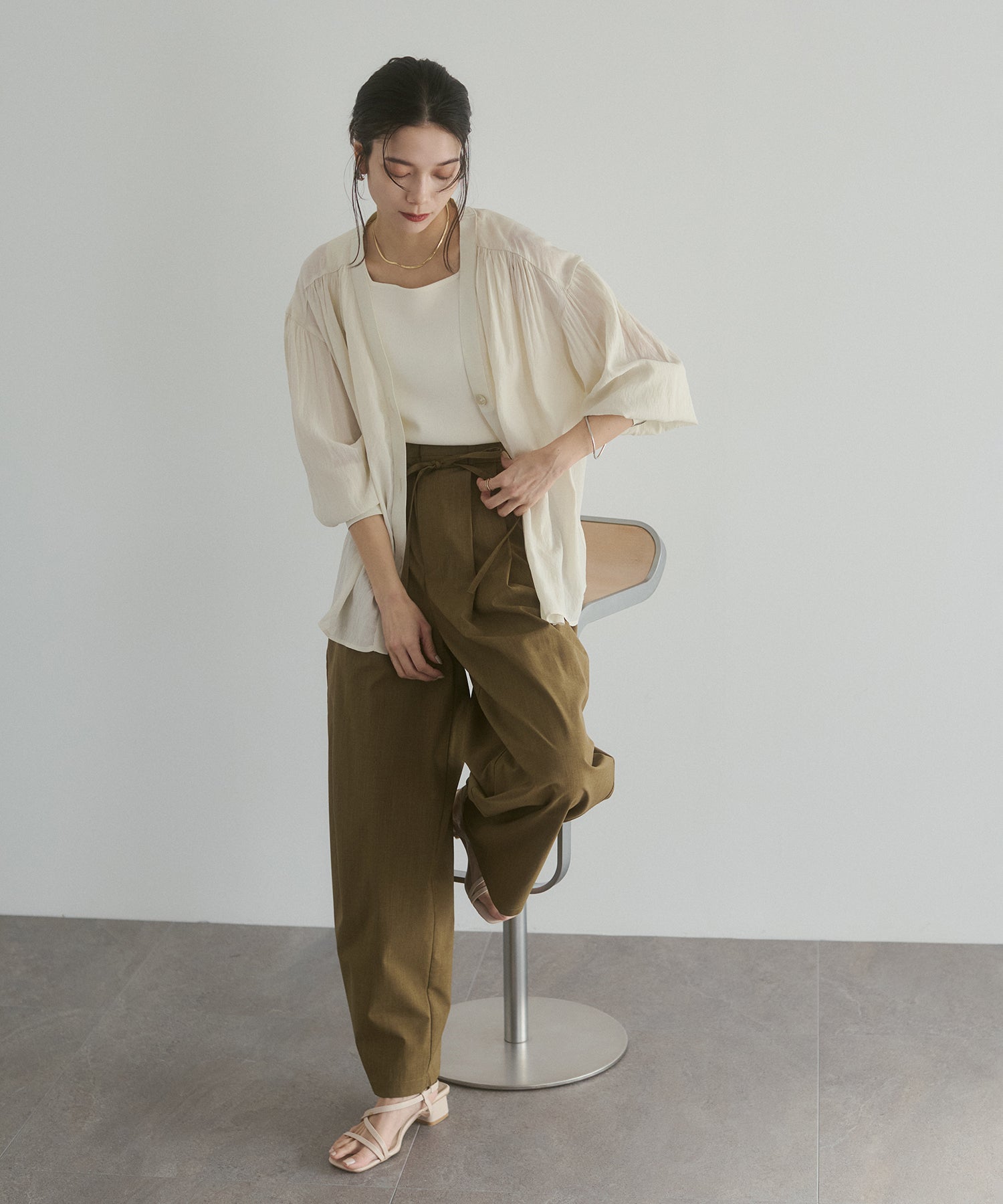 SHEER GATHERED CARDIGAN