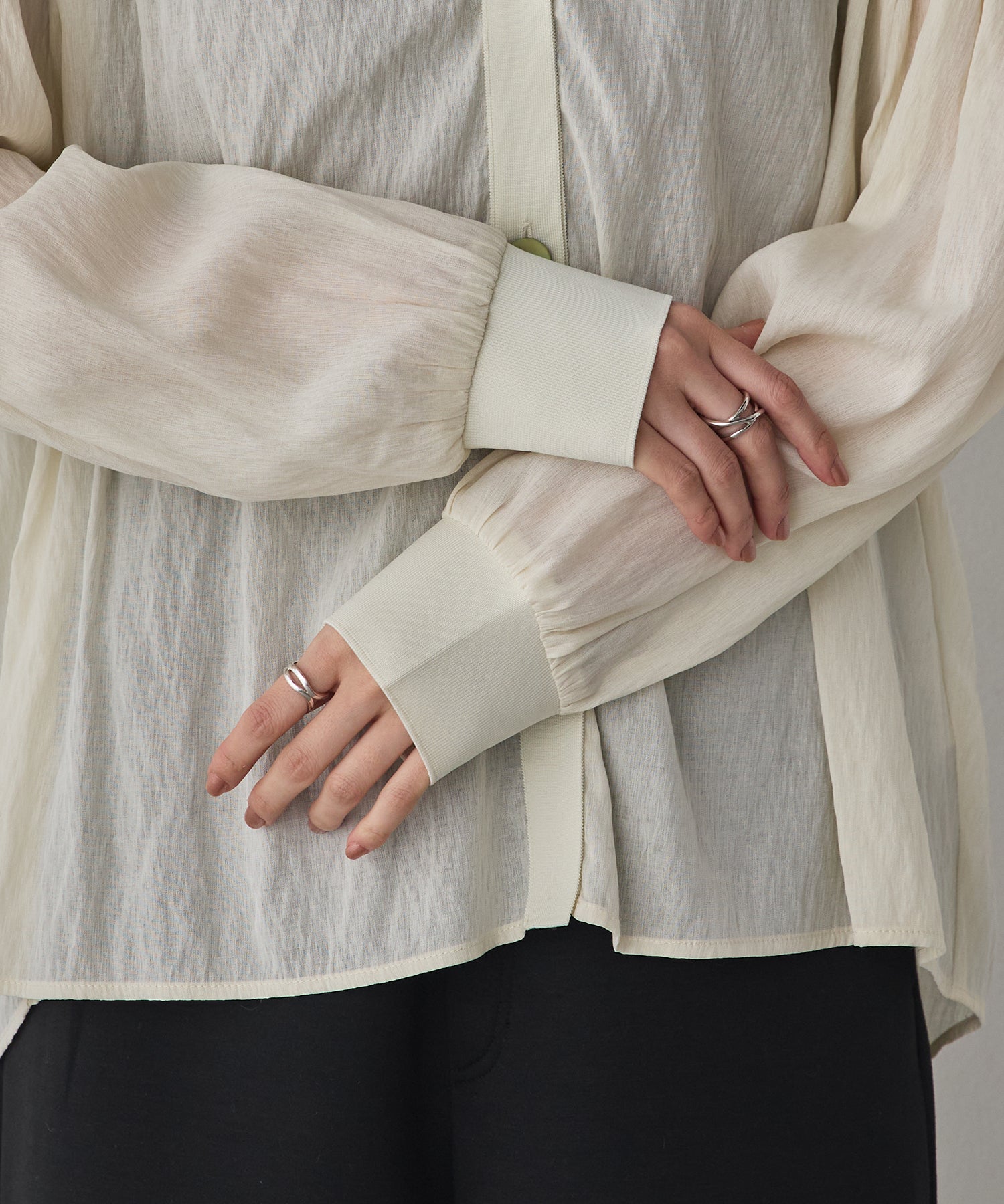 SHEER GATHERED CARDIGAN