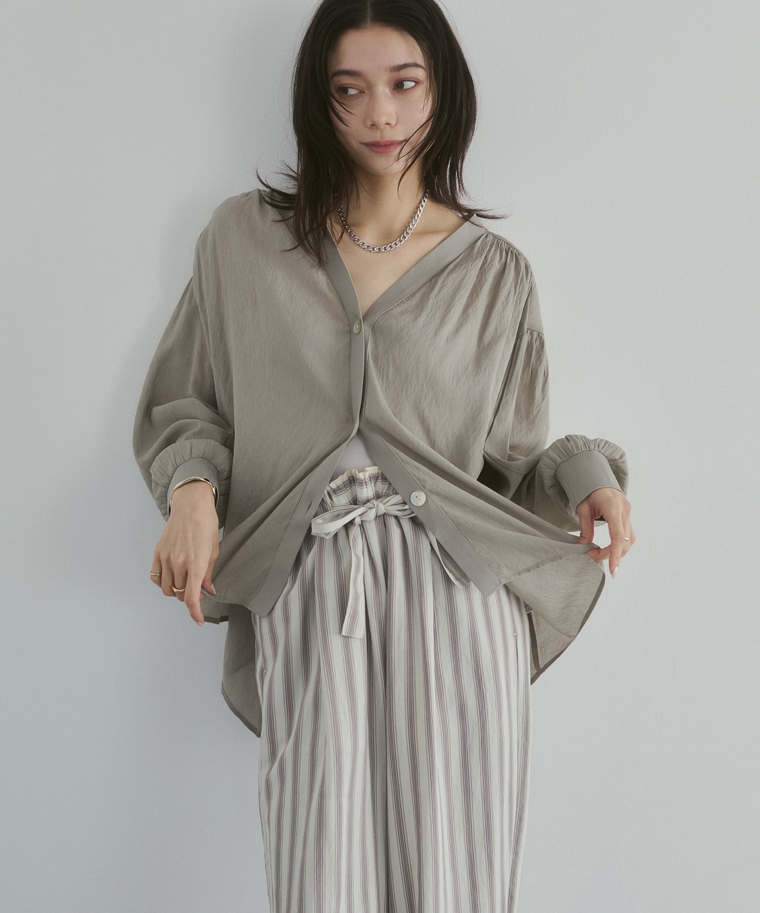 SHEER GATHERED CARDIGAN