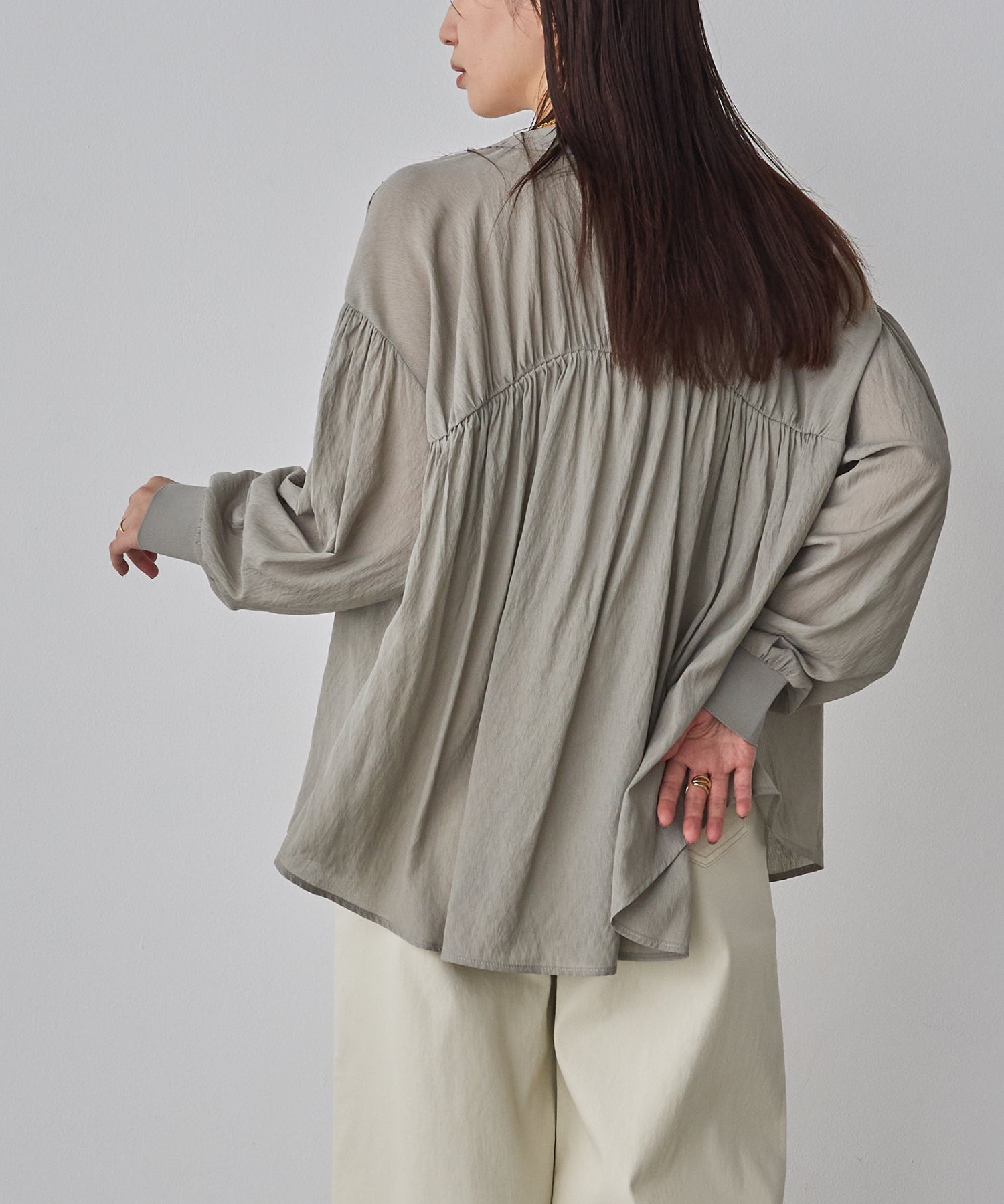 SHEER GATHERED CARDIGAN