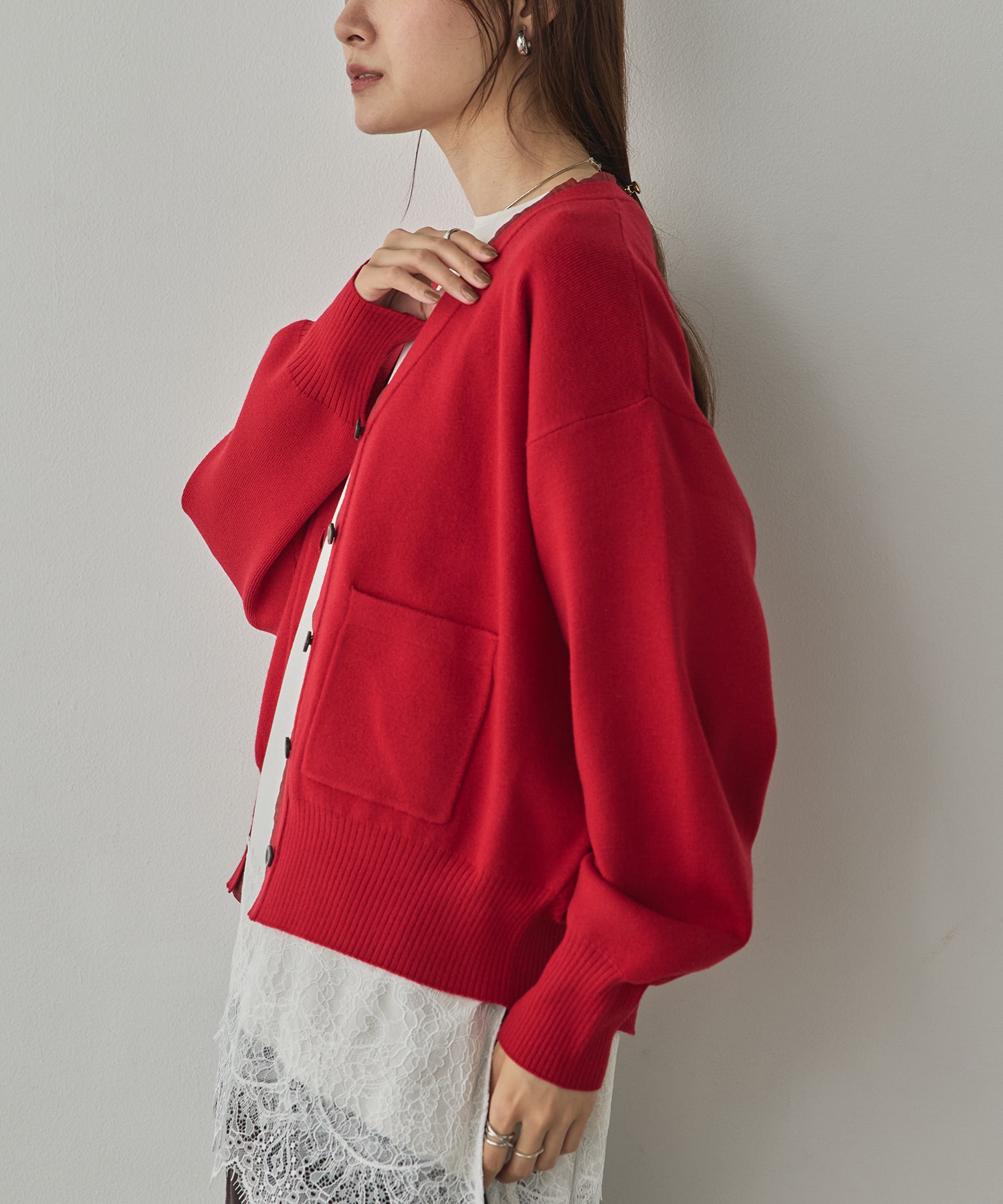 [ANTI-STATIC] YAWAMOCHI YARN V-NECK DOCKING CARDIGAN