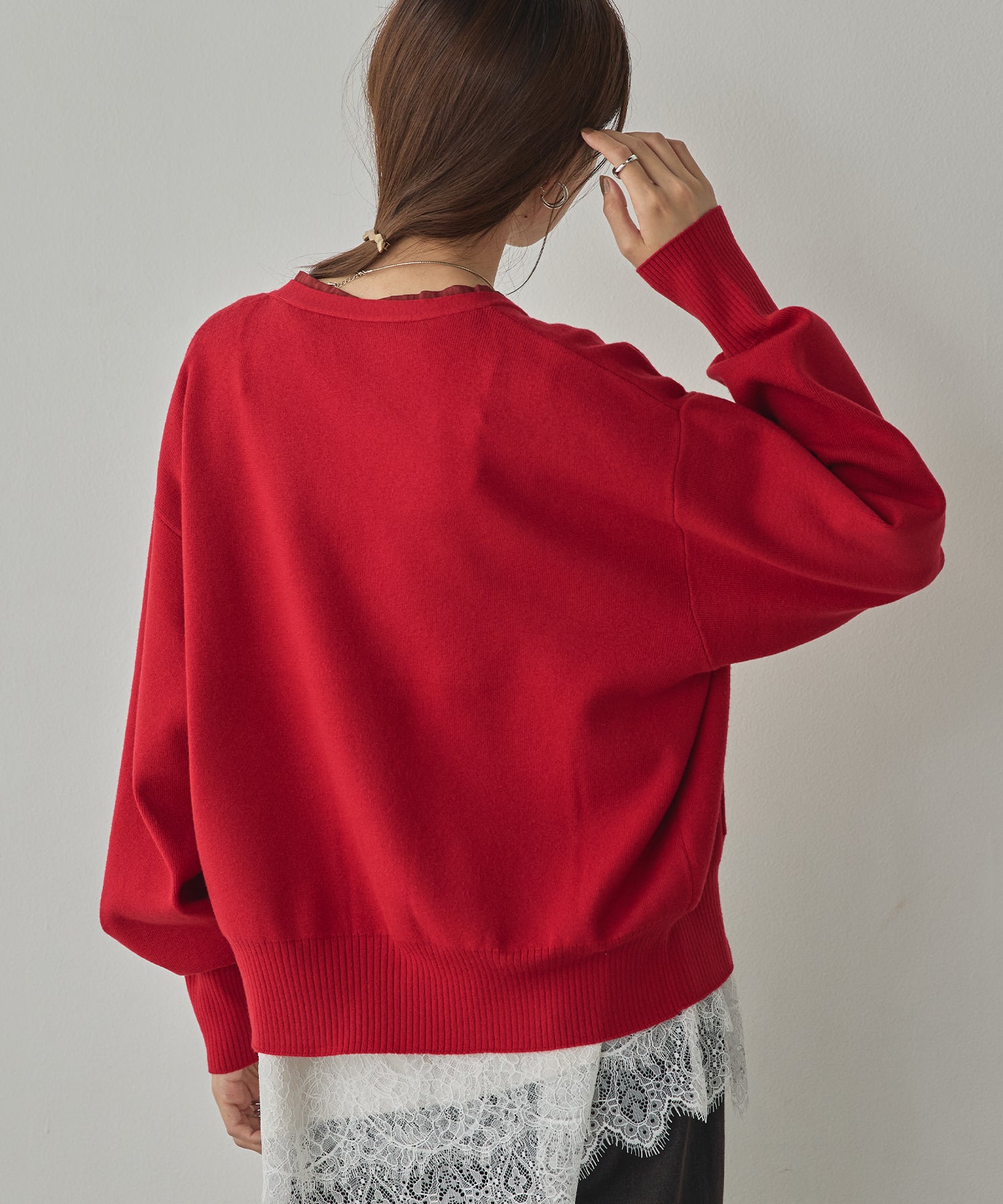 [ANTI-STATIC] YAWAMOCHI YARN V-NECK DOCKING CARDIGAN
