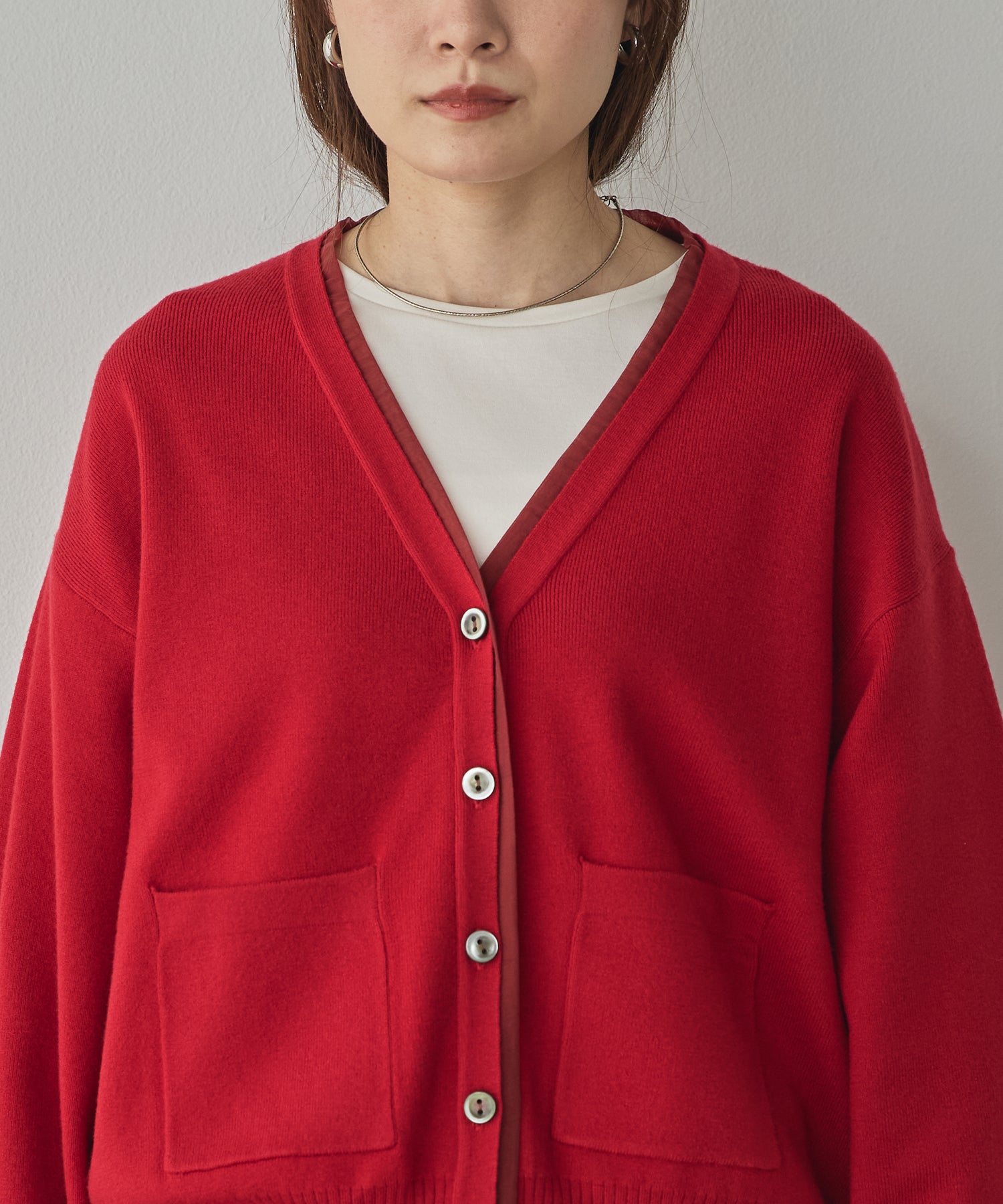 [ANTI-STATIC] YAWAMOCHI YARN V-NECK DOCKING CARDIGAN