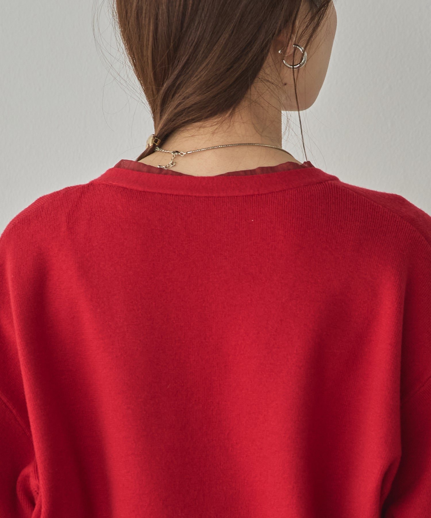 [ANTI-STATIC] YAWAMOCHI YARN V-NECK DOCKING CARDIGAN